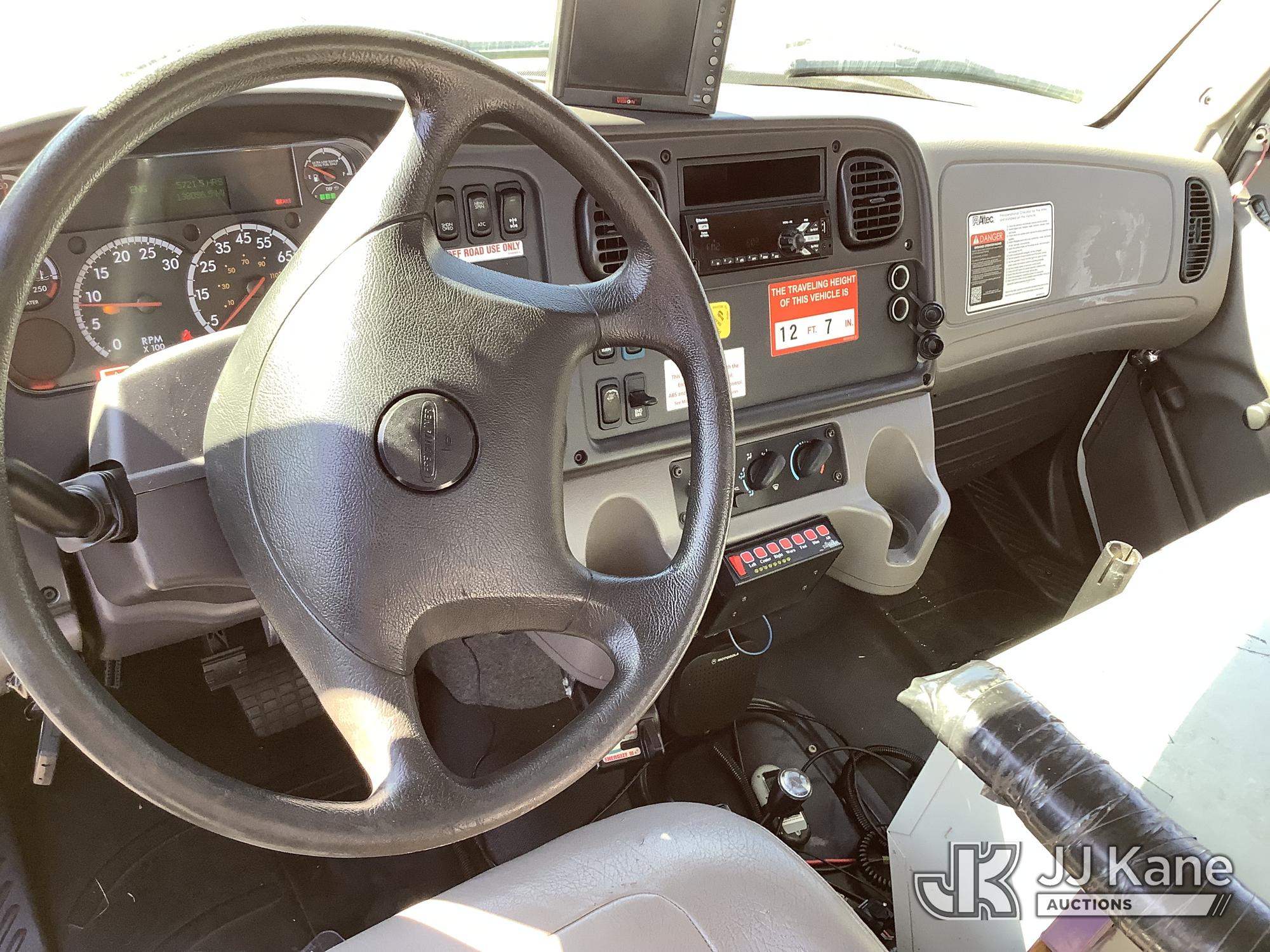 2020 Freightliner M2 106