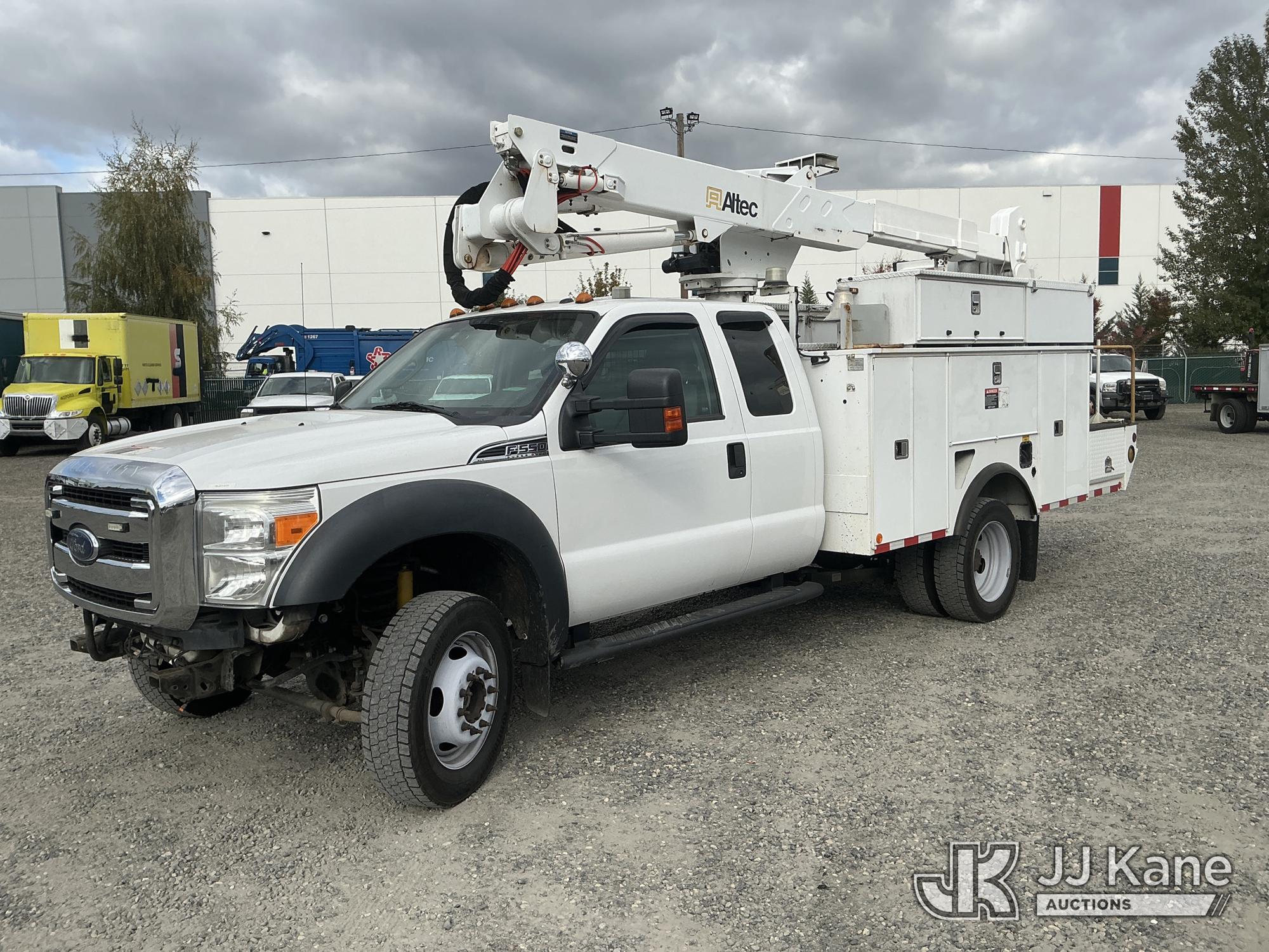 Altec AT37G Articulating & Telescopic Bucket Truck On 2015 Ford F-550 Extended-Cab Service Truck (1652235)