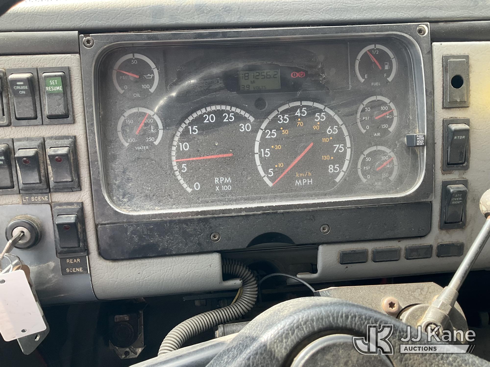 2003 Freightliner FL80