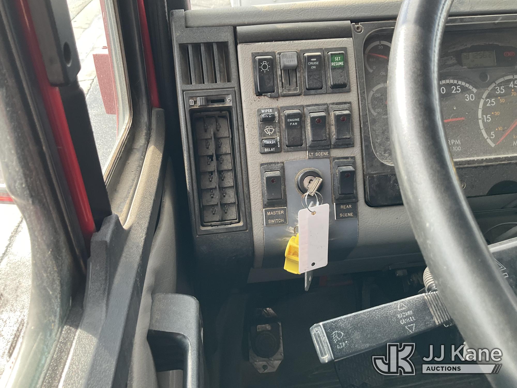 2003 Freightliner FL80