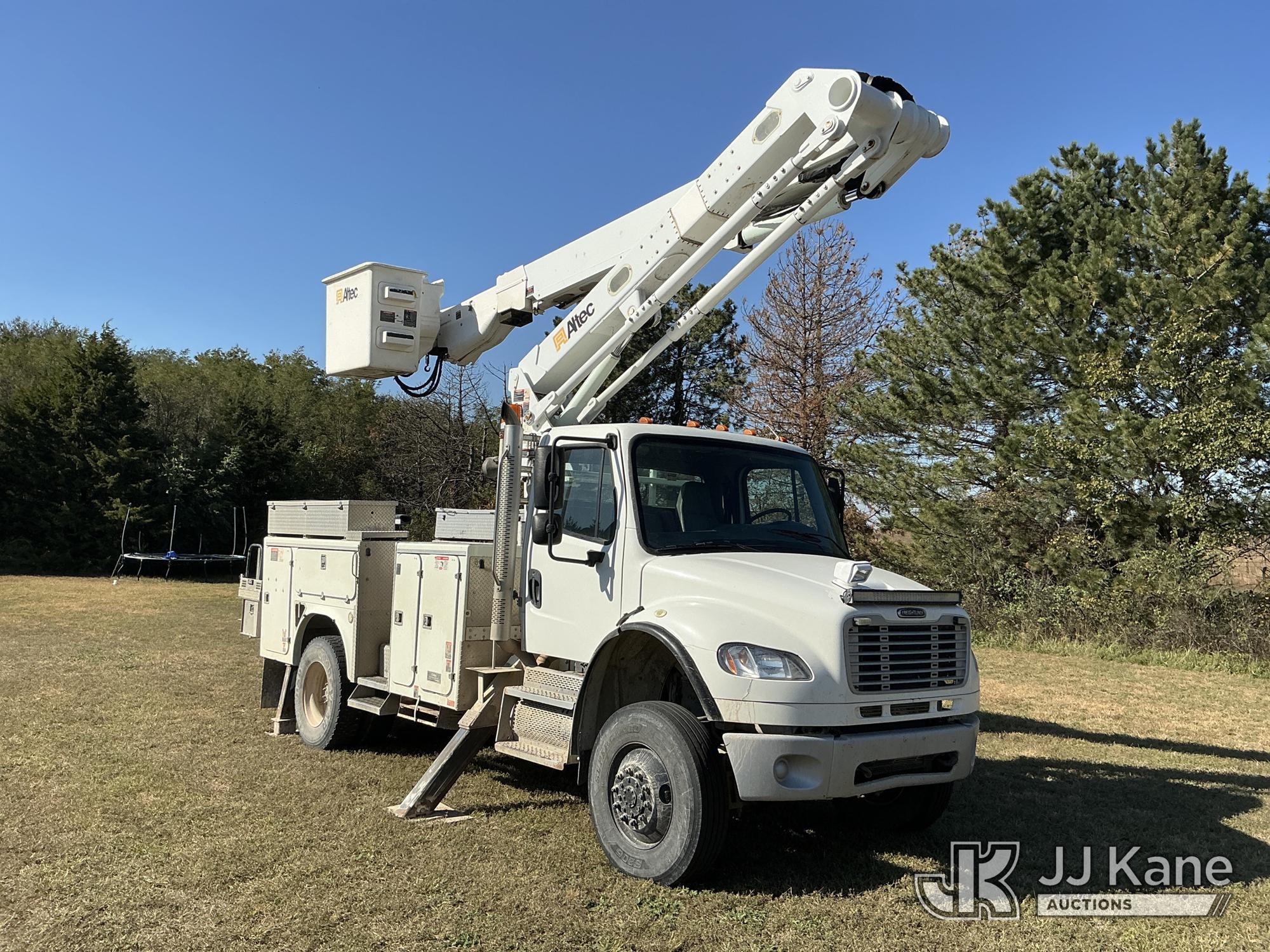 2010 Freightliner M2 106