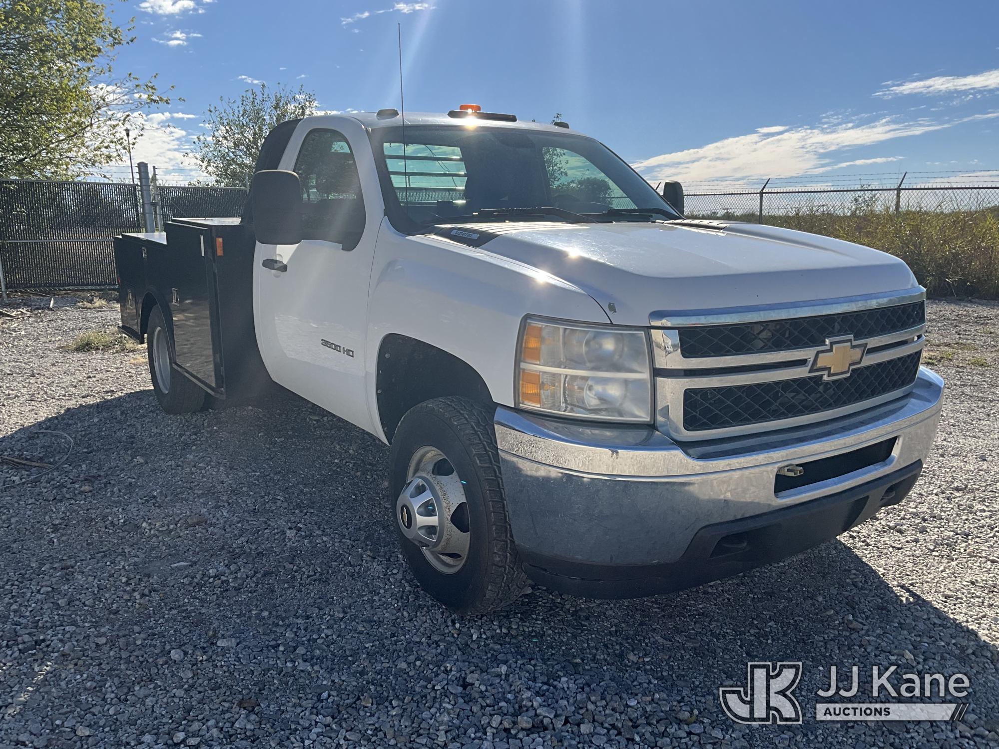 2011 Chevrolet SILVERADO 3500HD 4X4
