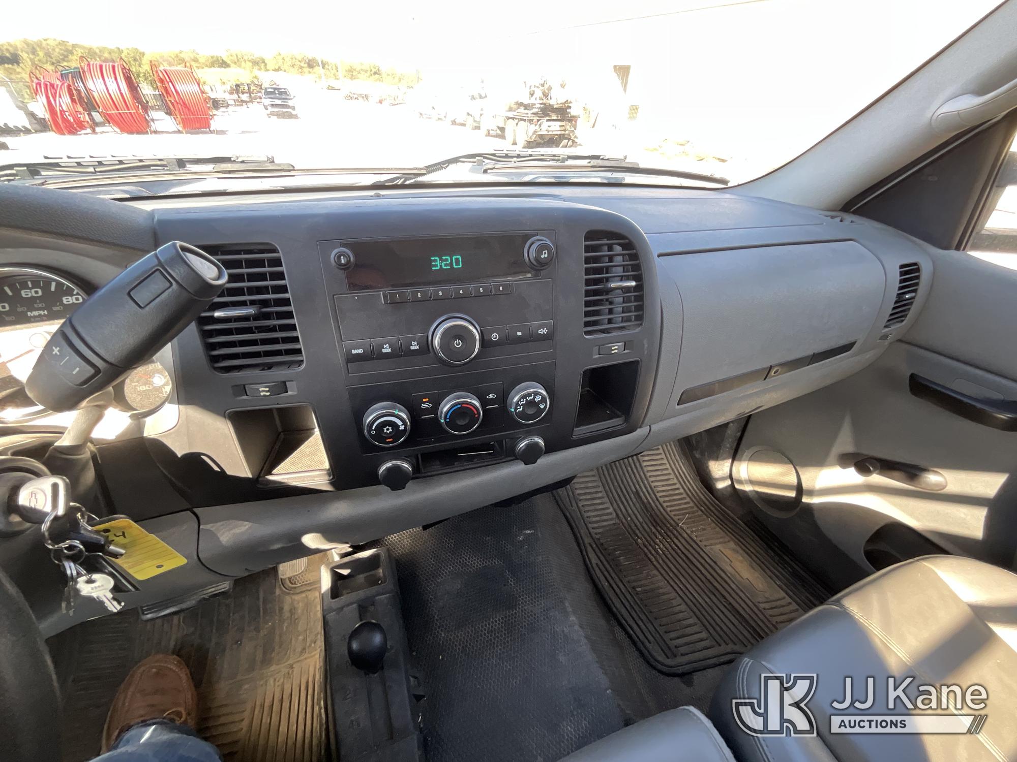 2011 Chevrolet SILVERADO 3500HD 4X4