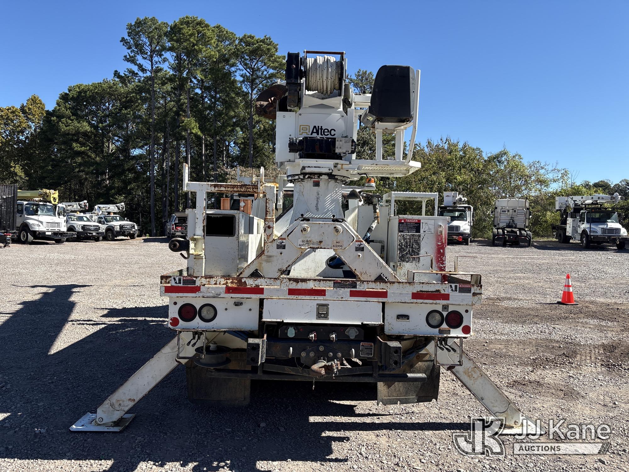 2019 International 4300