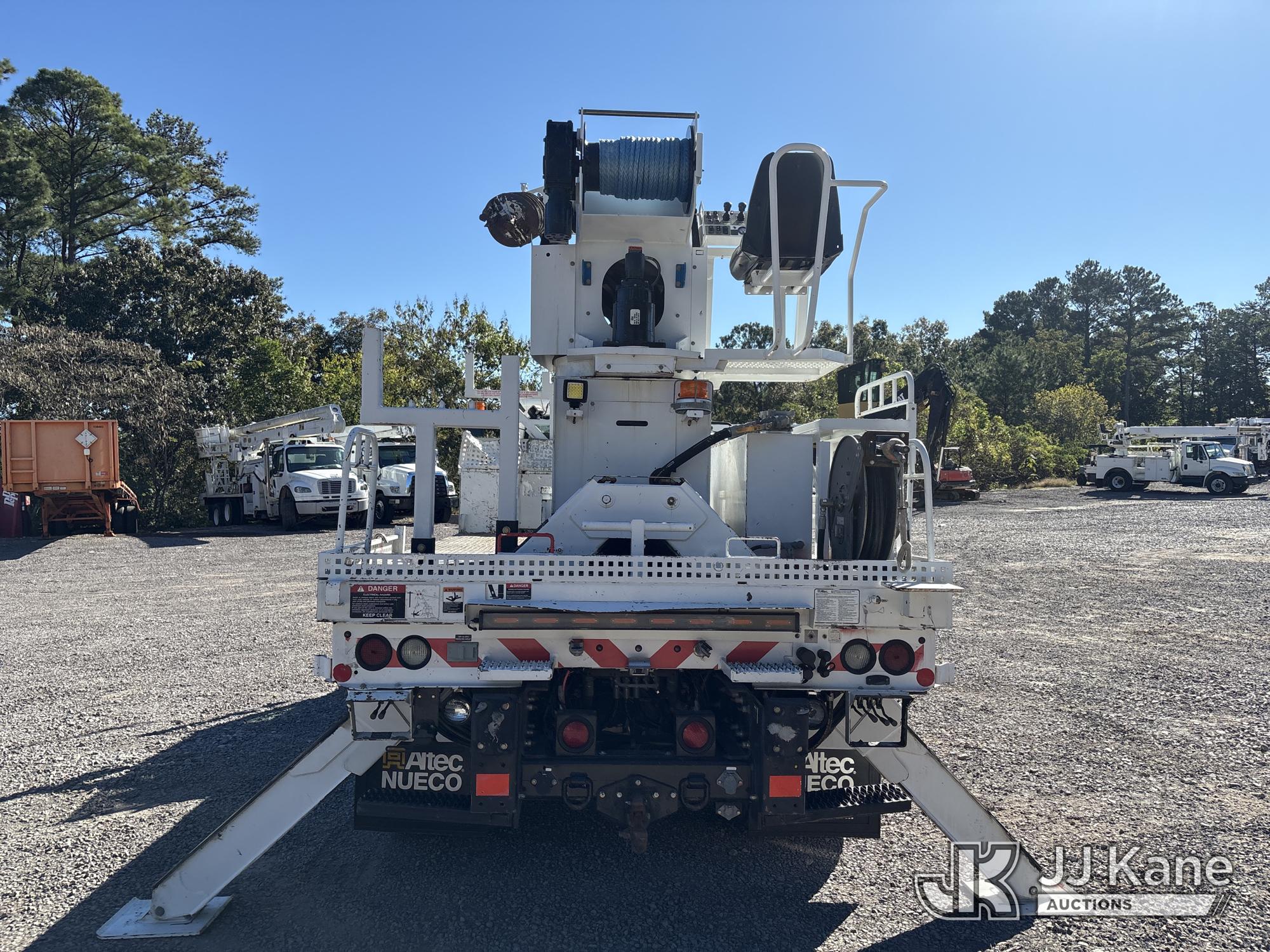 2018 Freightliner M2 106