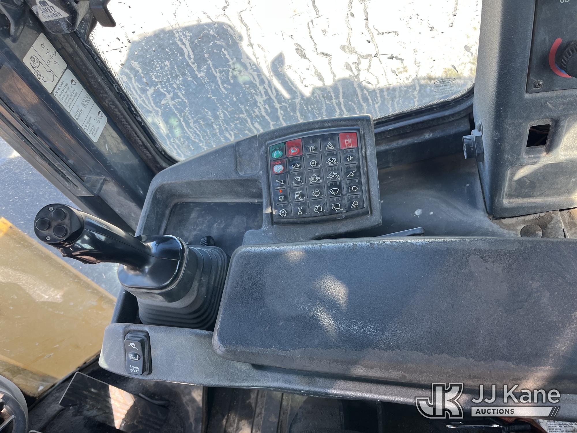 2014 John Deere 644K