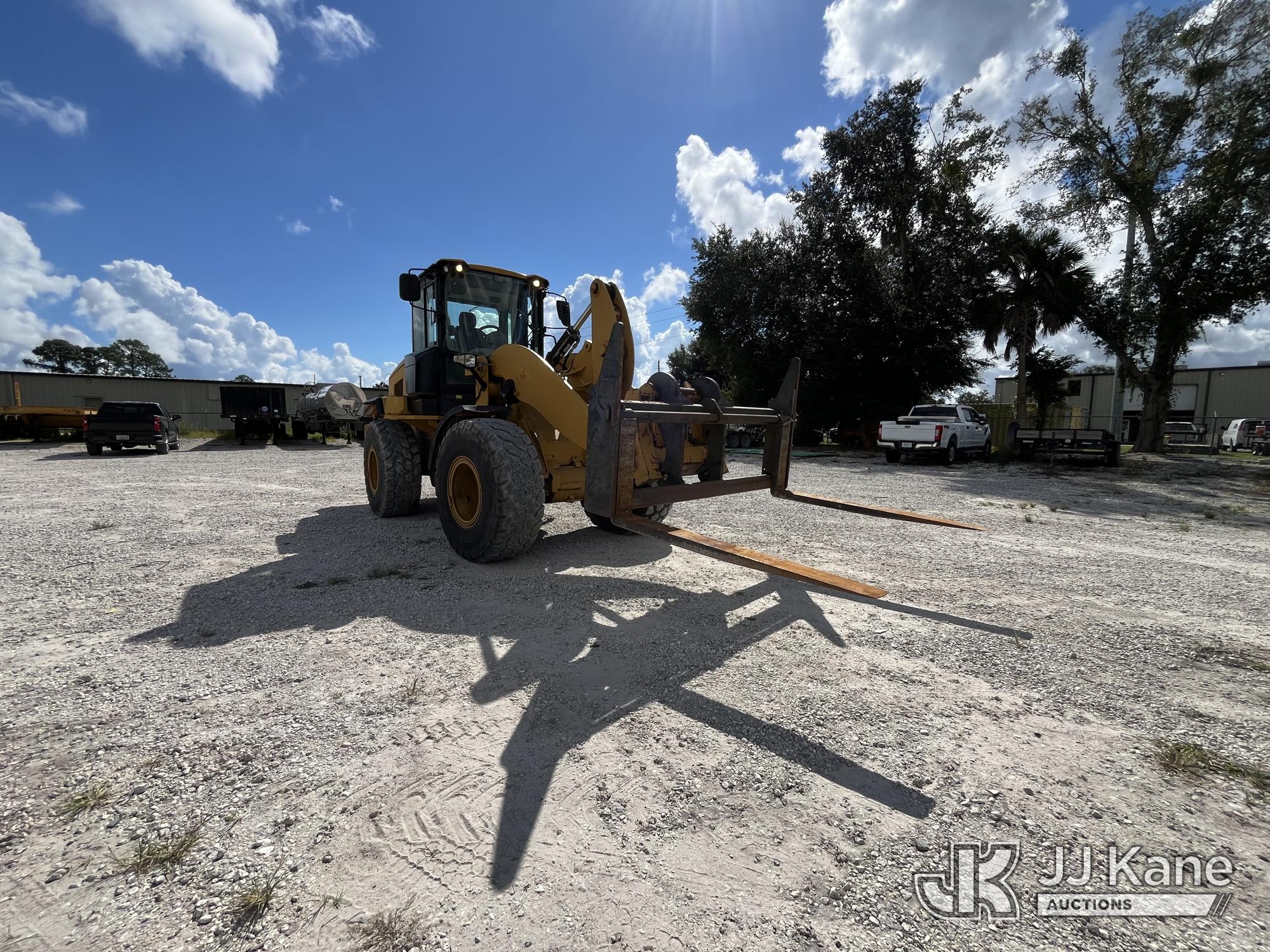 2015 Caterpillar 924K