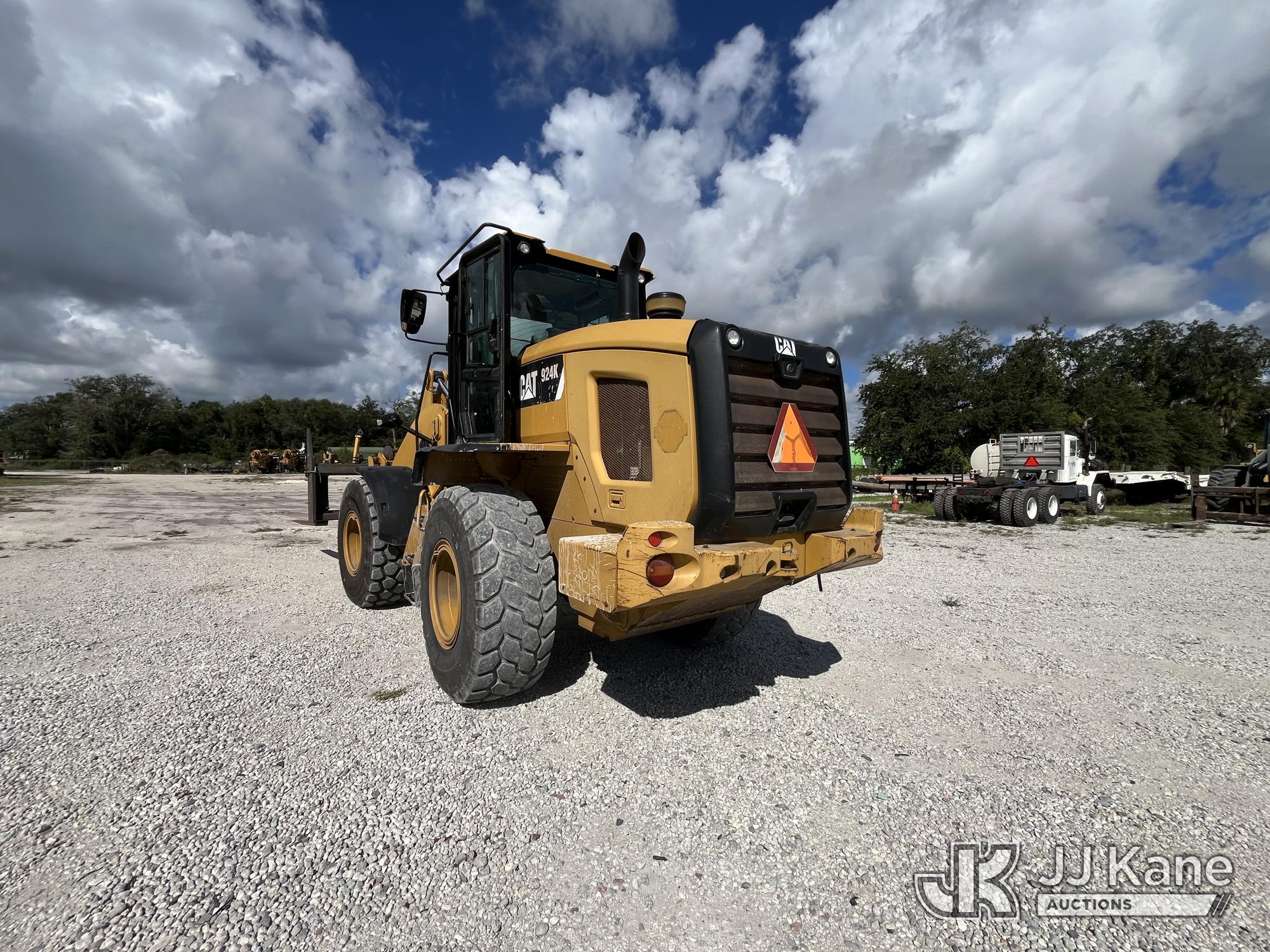 2015 Caterpillar 924K