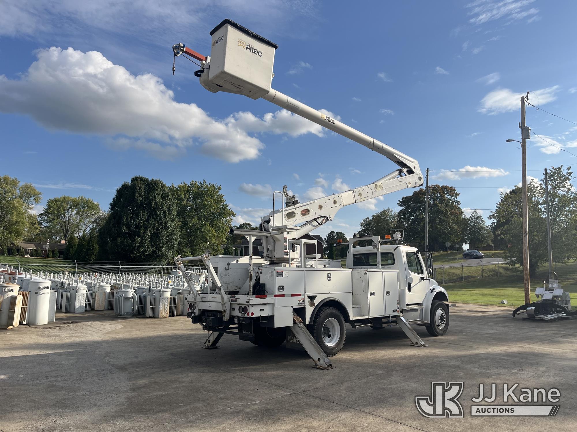 2019 Freightliner M2