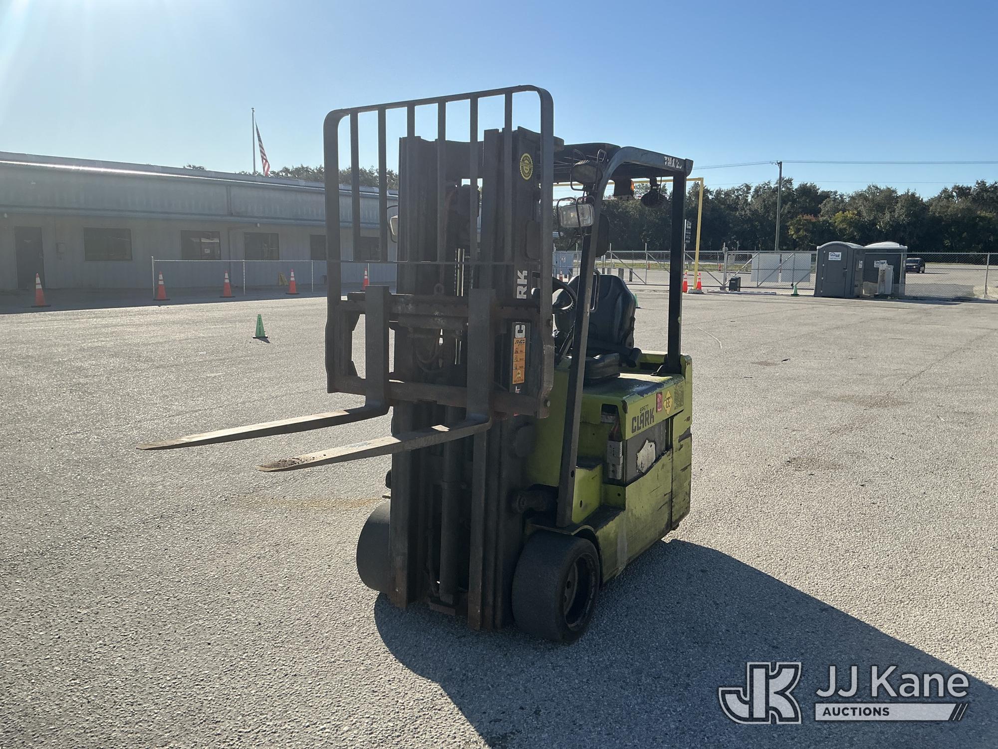 2017 Clark TMX25 Solid Tired Forklift (1652474)