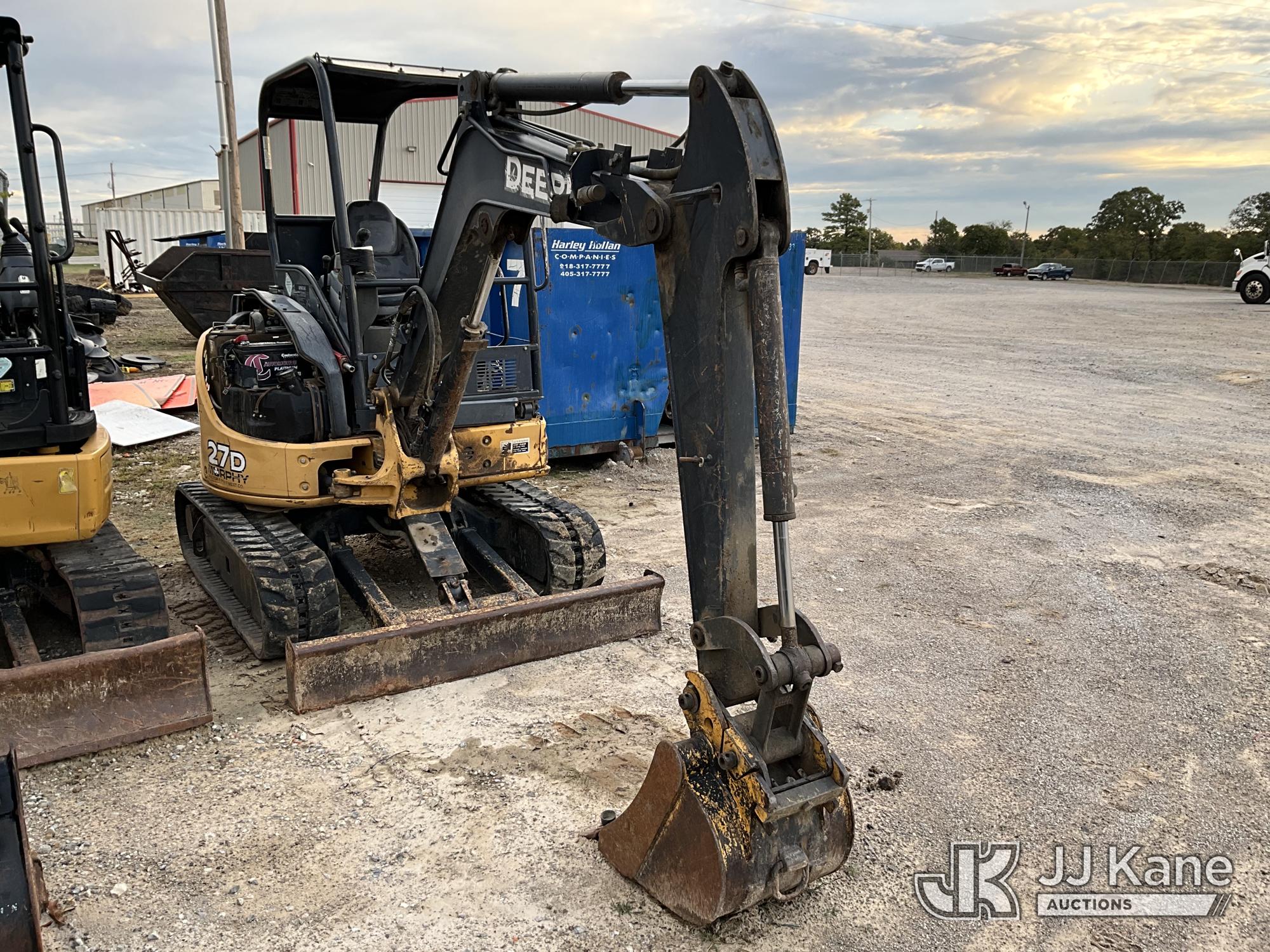 2012 John Deere 27D