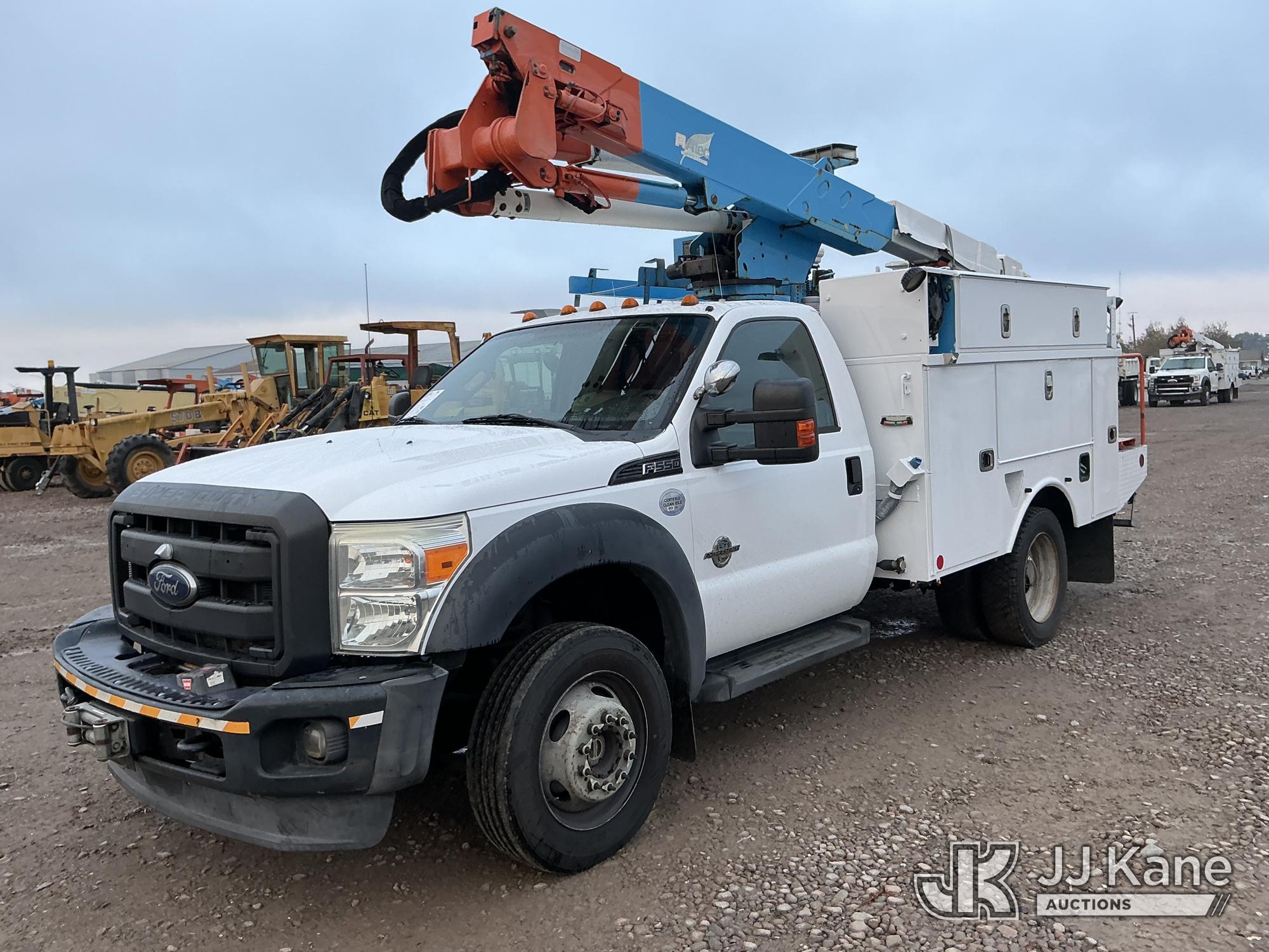 Altec AT37G Articulating & Telescopic Bucket Truck On 2015 Ford F-550 Utility Truck (1652562)