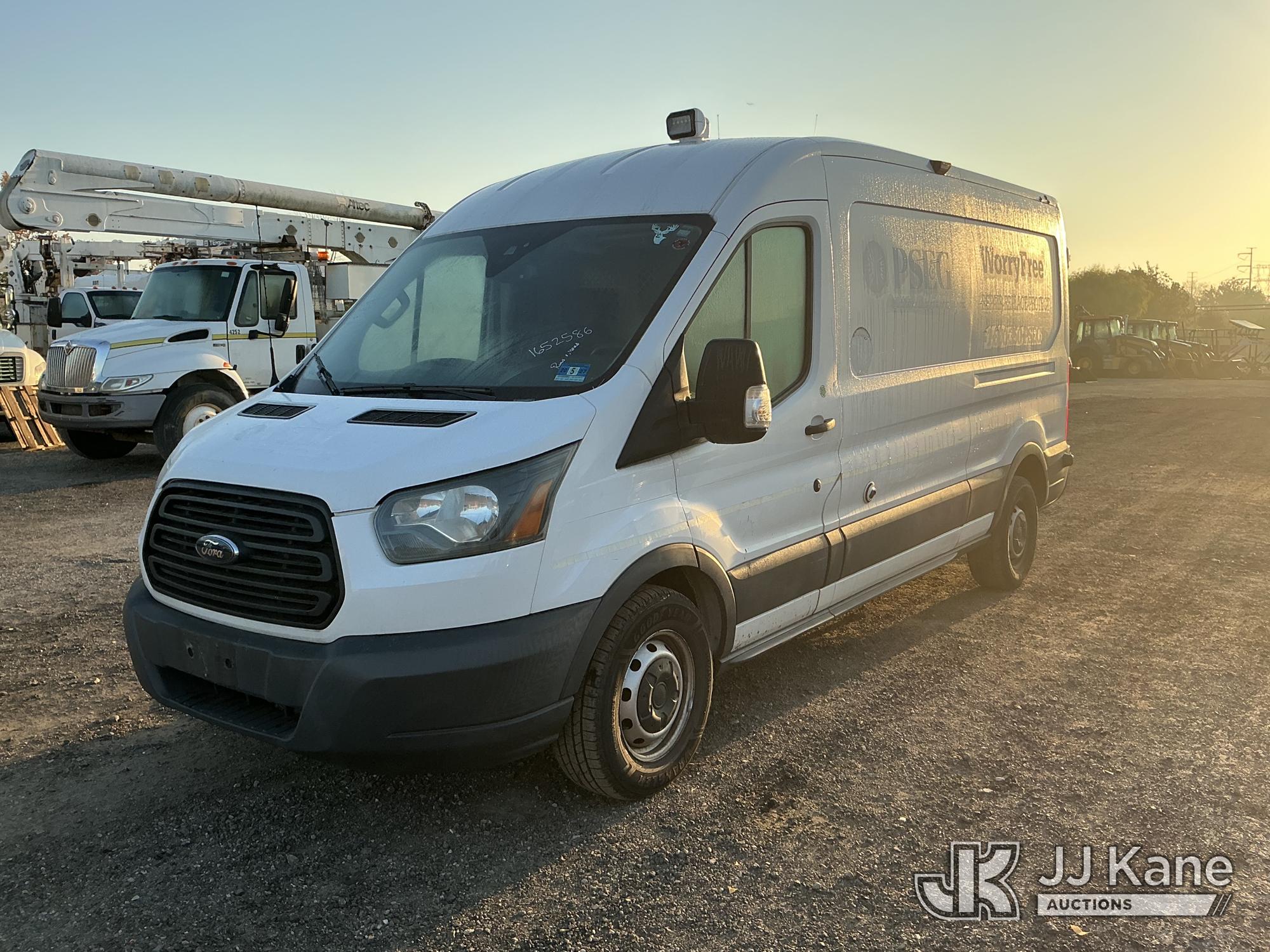 2016 Ford Transit 350 Cargo Van (1652586)