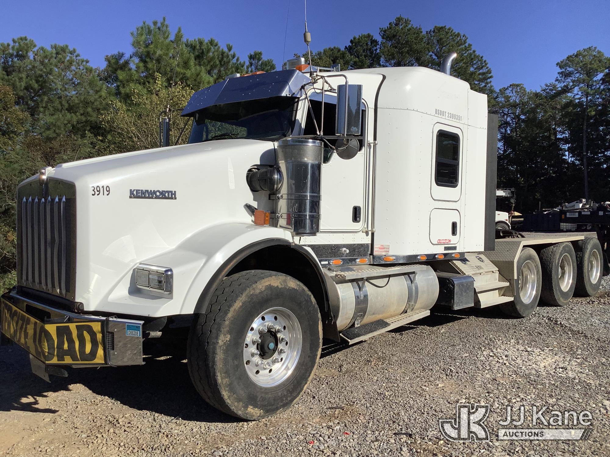 Photo of 2015 Kenworth T800