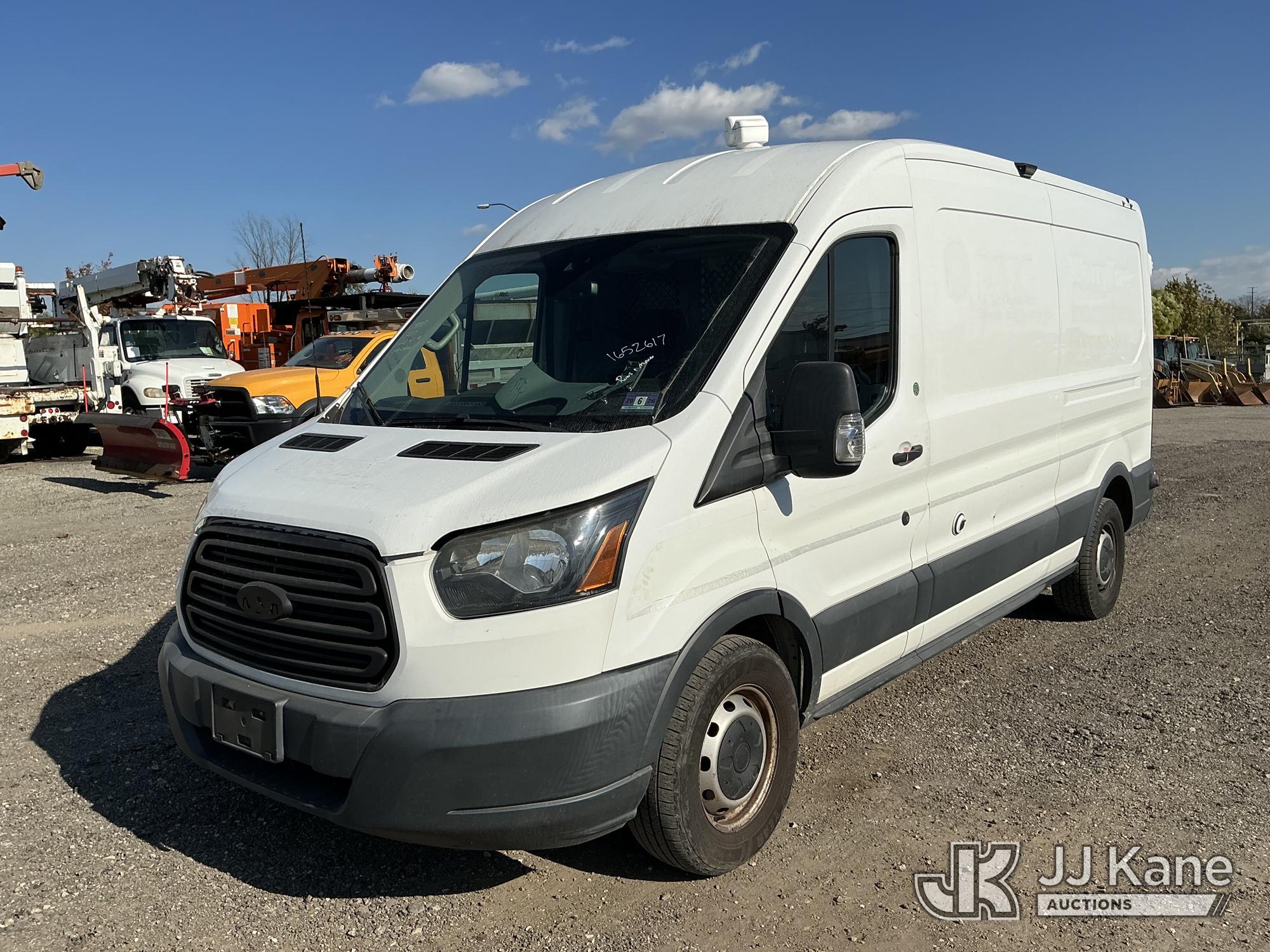 2017 Ford Transit 350 Cargo Van (1652617)