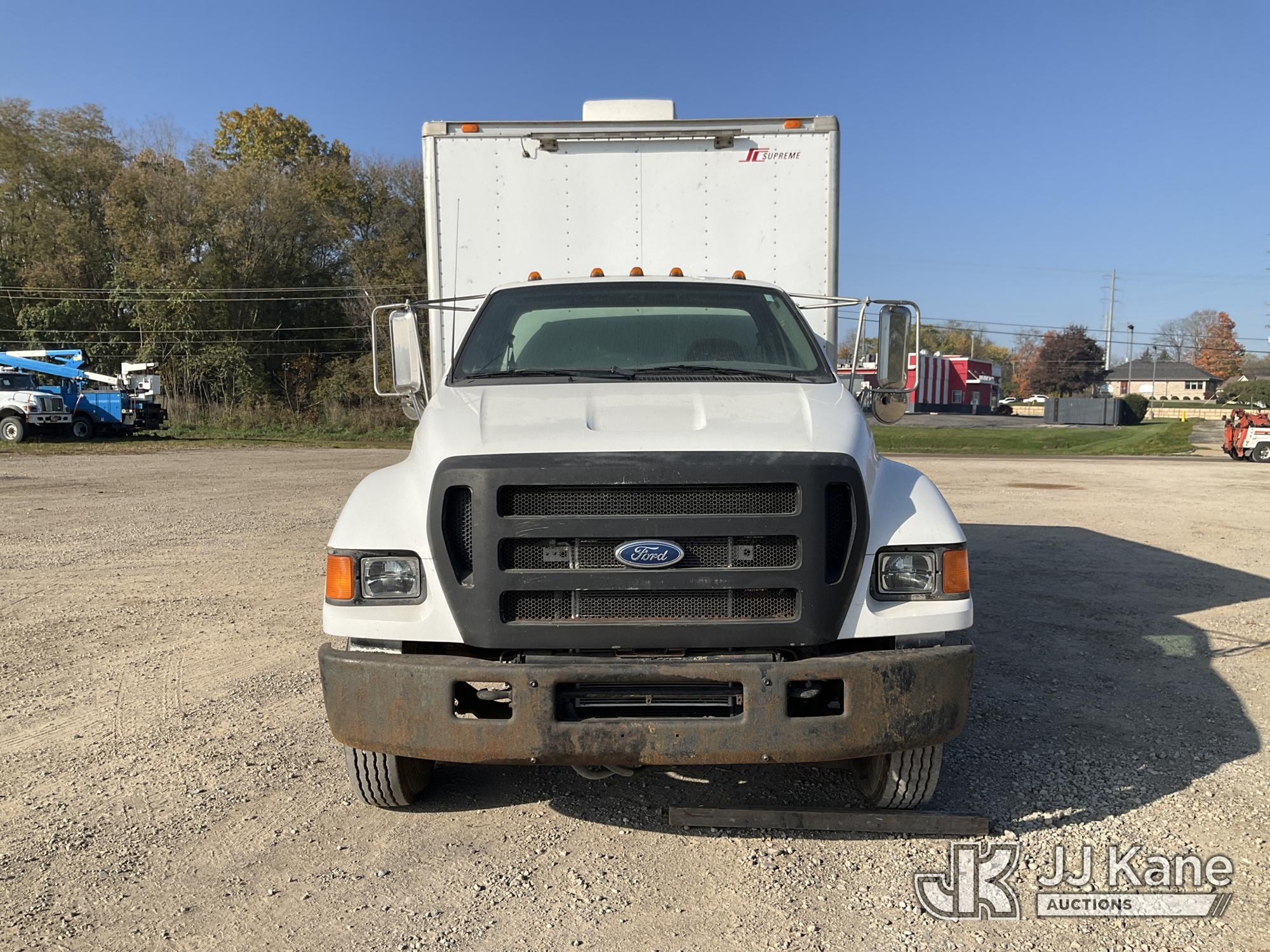 2004 Ford F-650