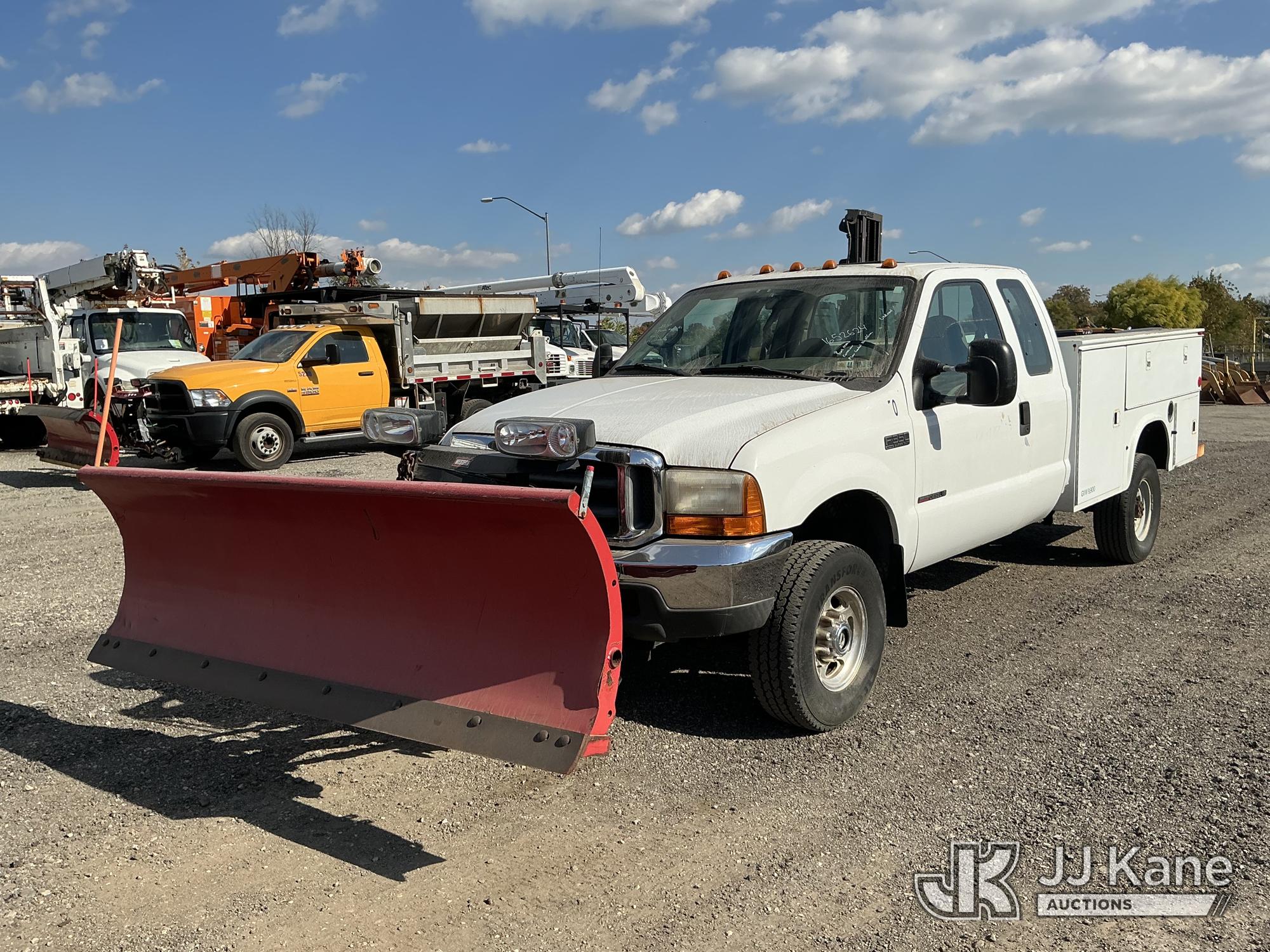 2000 Ford F350 4x4 Service Truck (1652624)