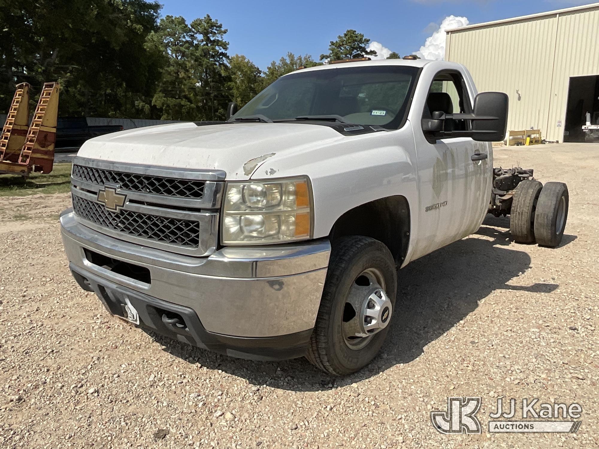 Photo of 2011 Chevrolet Silverado 3500HD