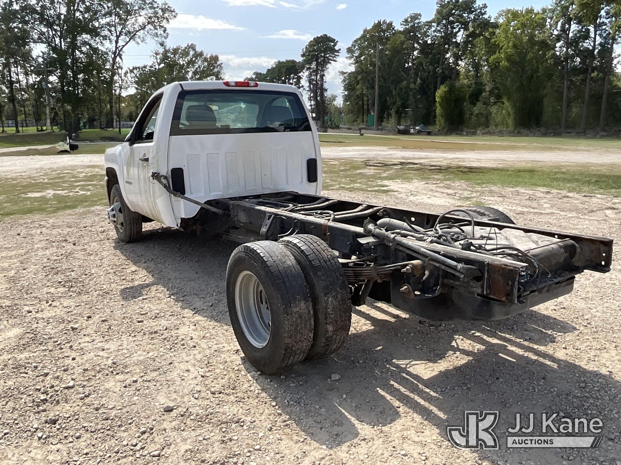 2011 Chevrolet SILVERADO 3500HD