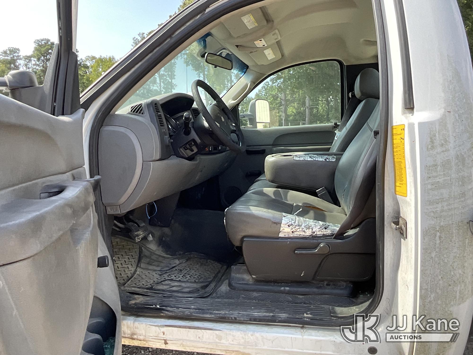 2011 Chevrolet SILVERADO 3500HD