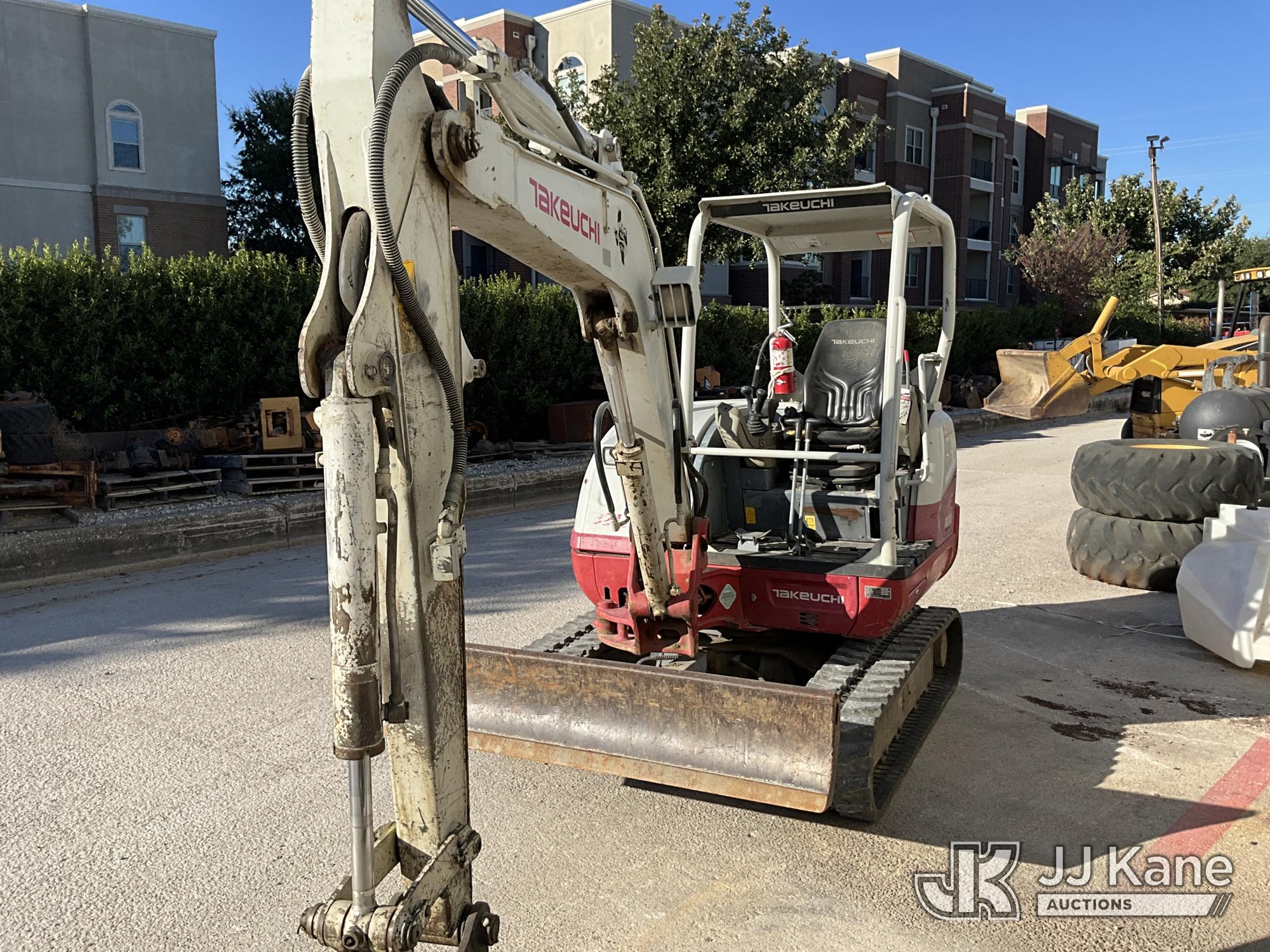 2015 Takeuchi TB240