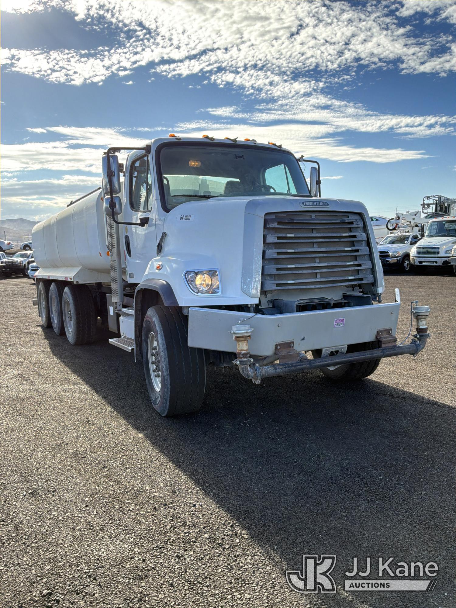 2013 Freightliner 108SD