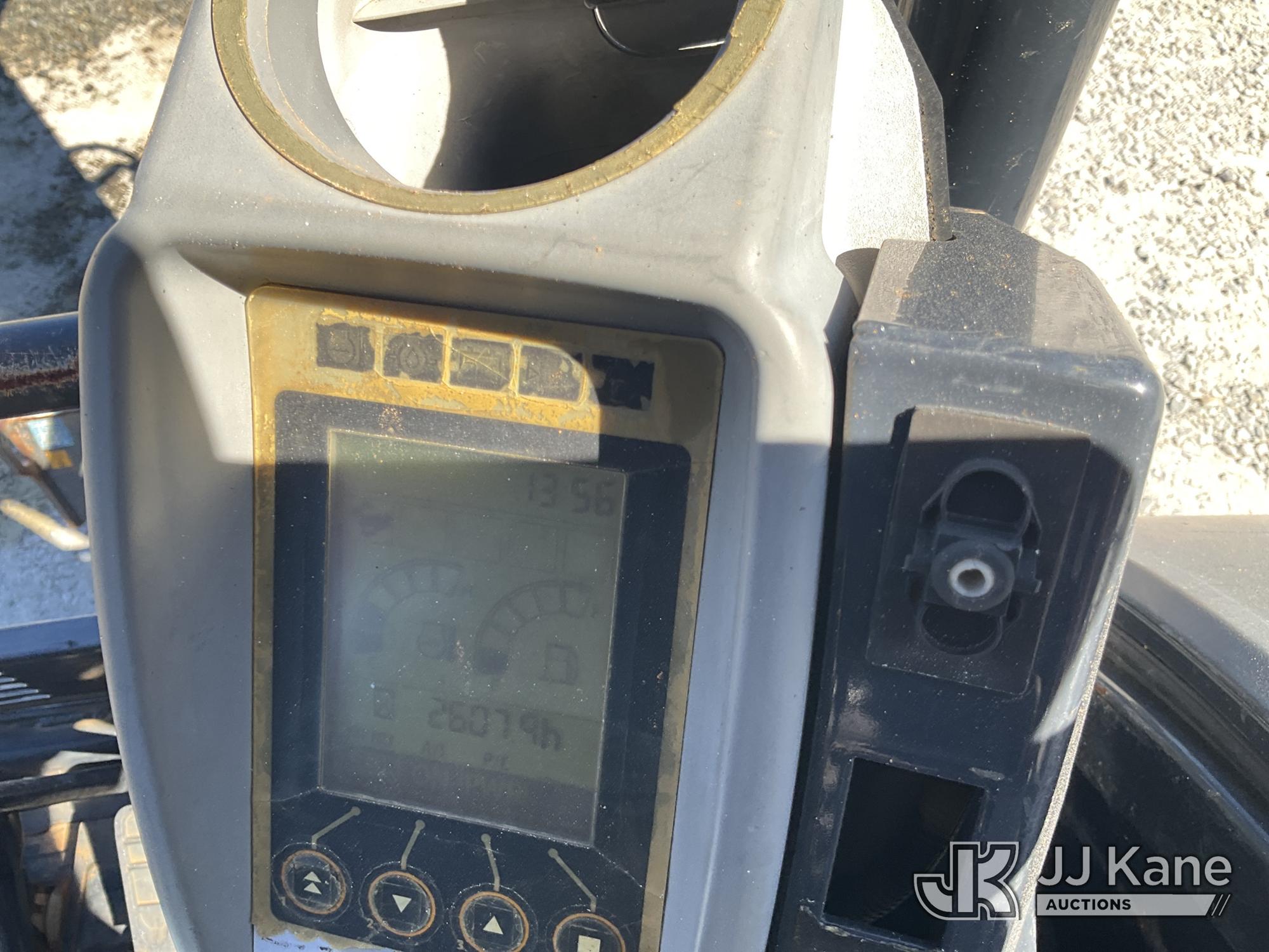 2017 John Deere 35D