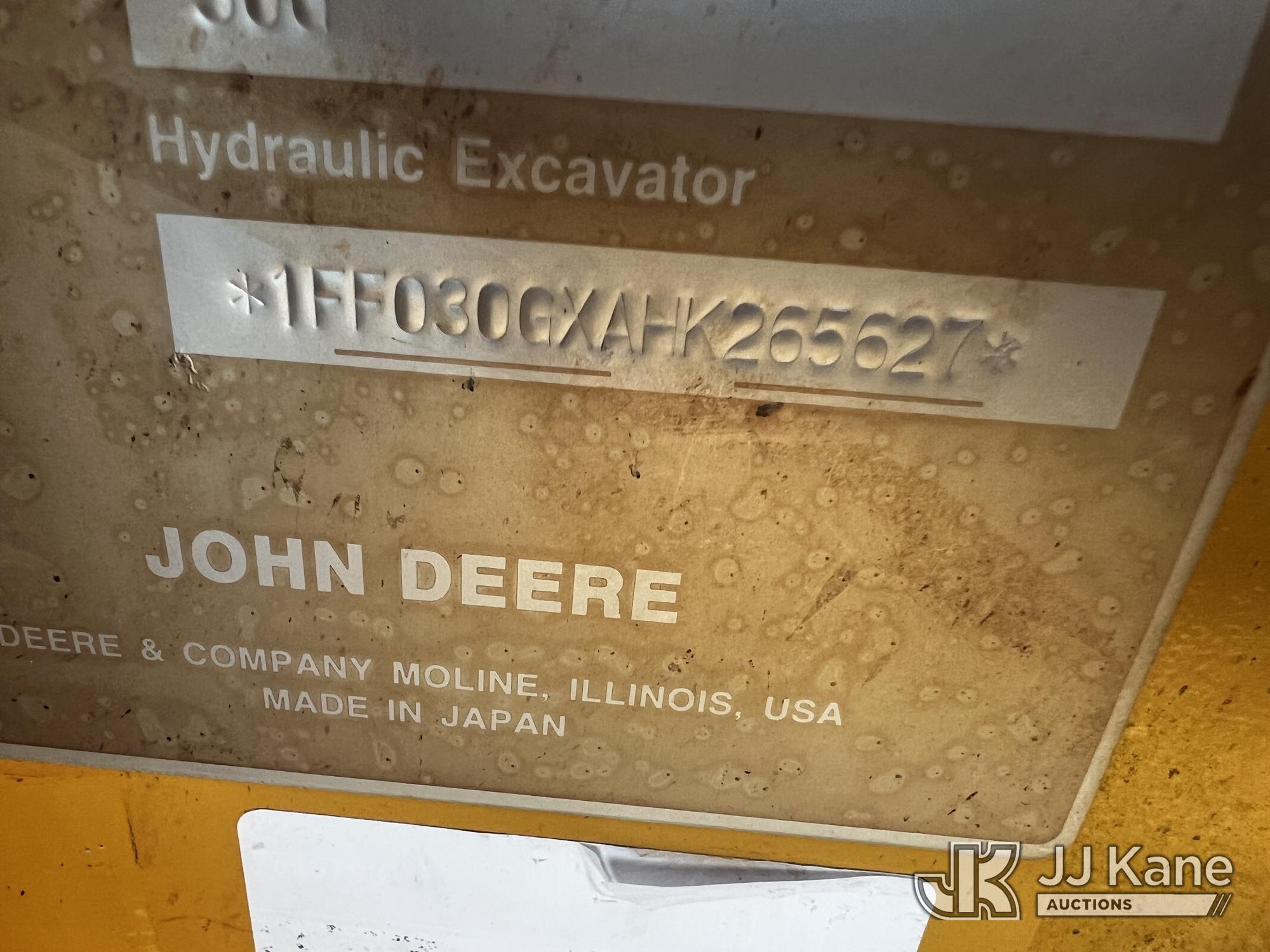2017 John Deere 30G