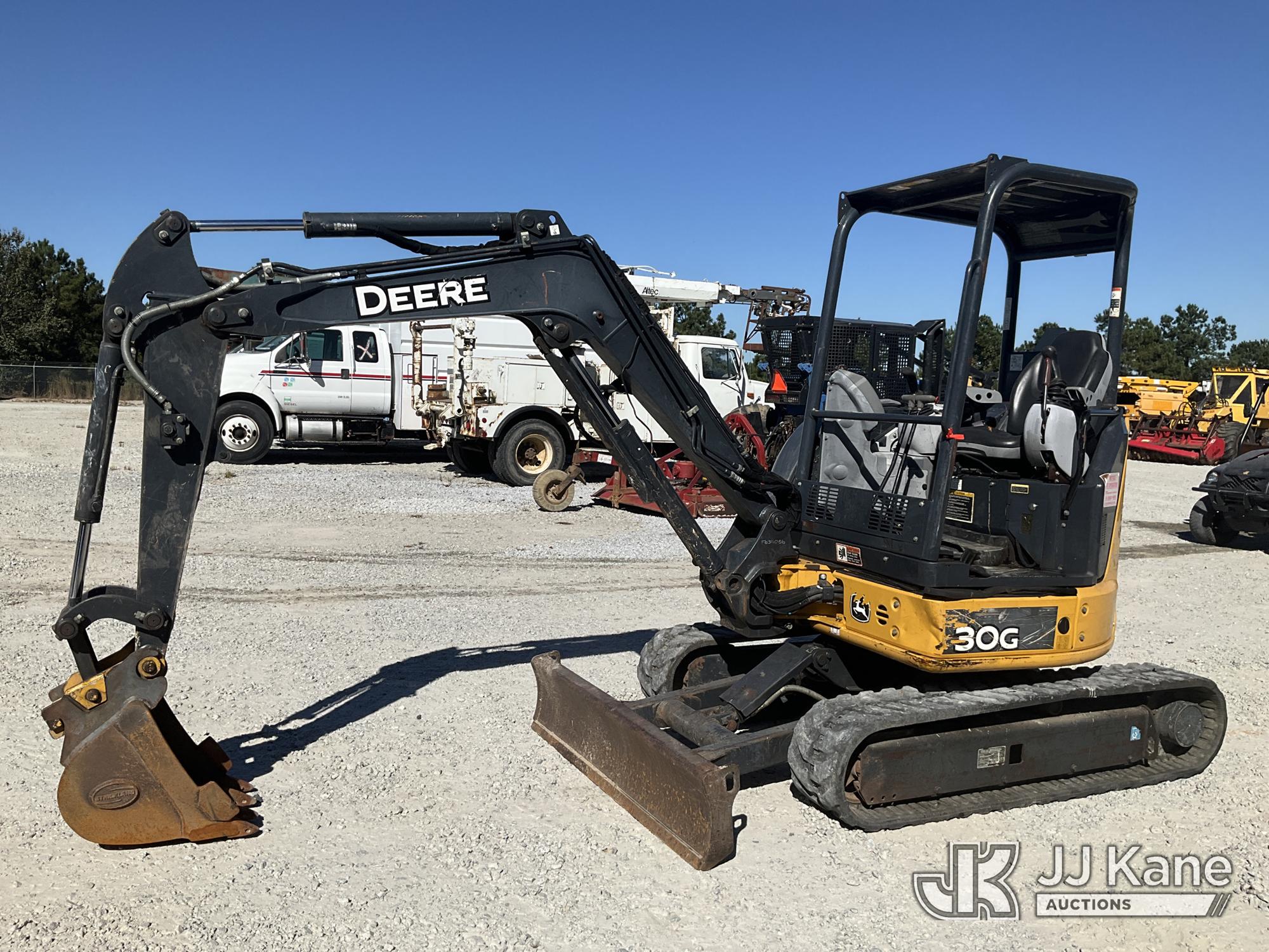 Photo of 2019 John Deere 30G