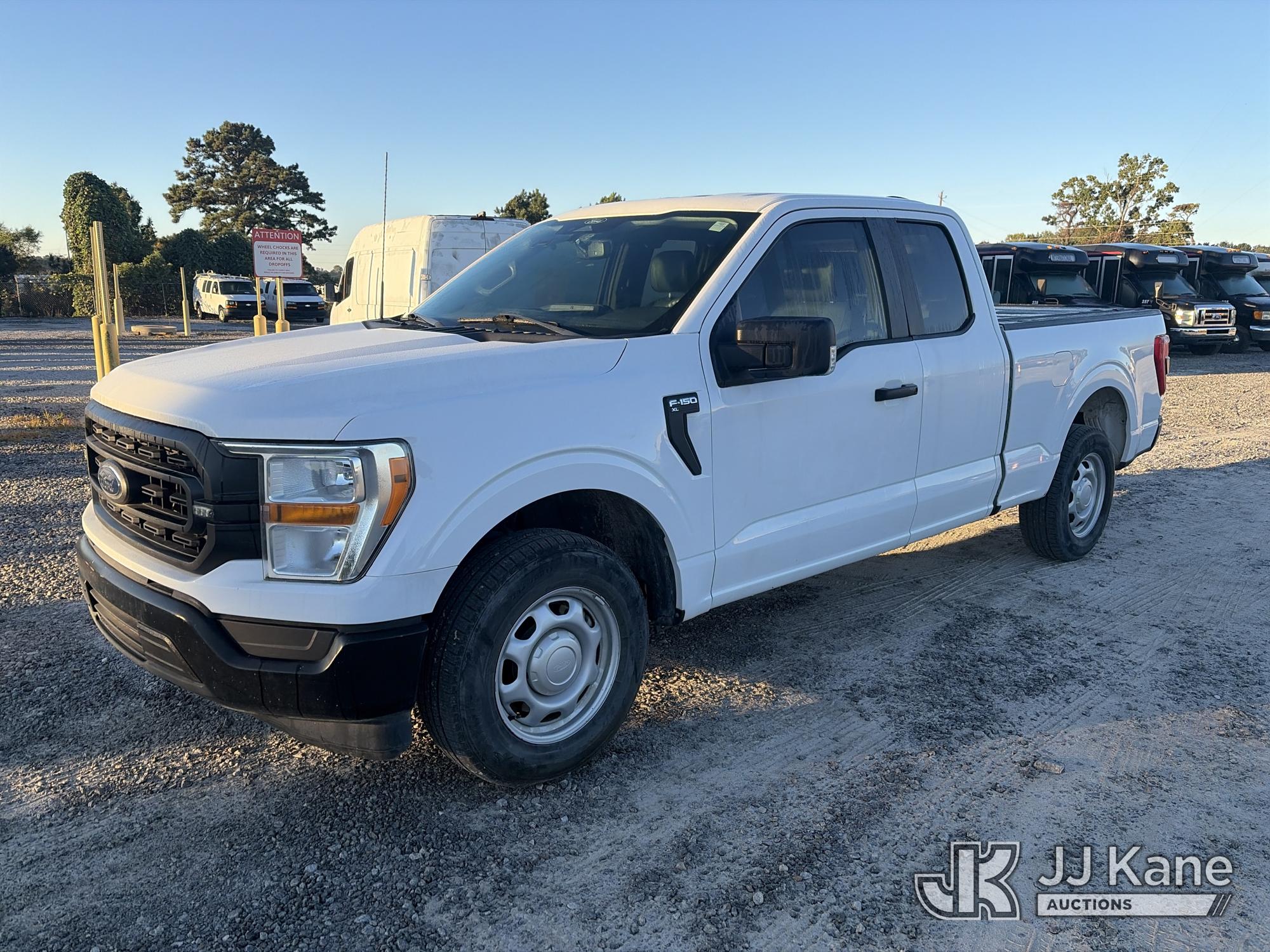 2022 Ford F-150 Extended-Cab Pickup Truck (1653037)