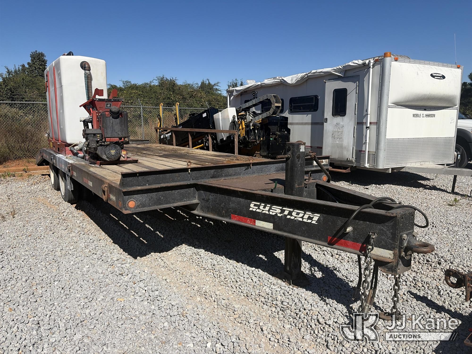 2017 Lucon 12T192ALPHD