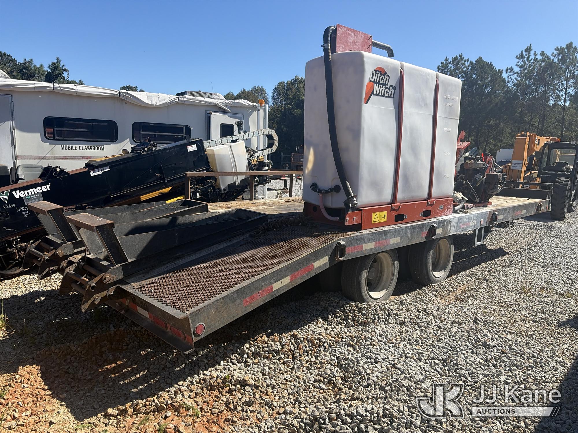 2017 Lucon 12T192ALPHD