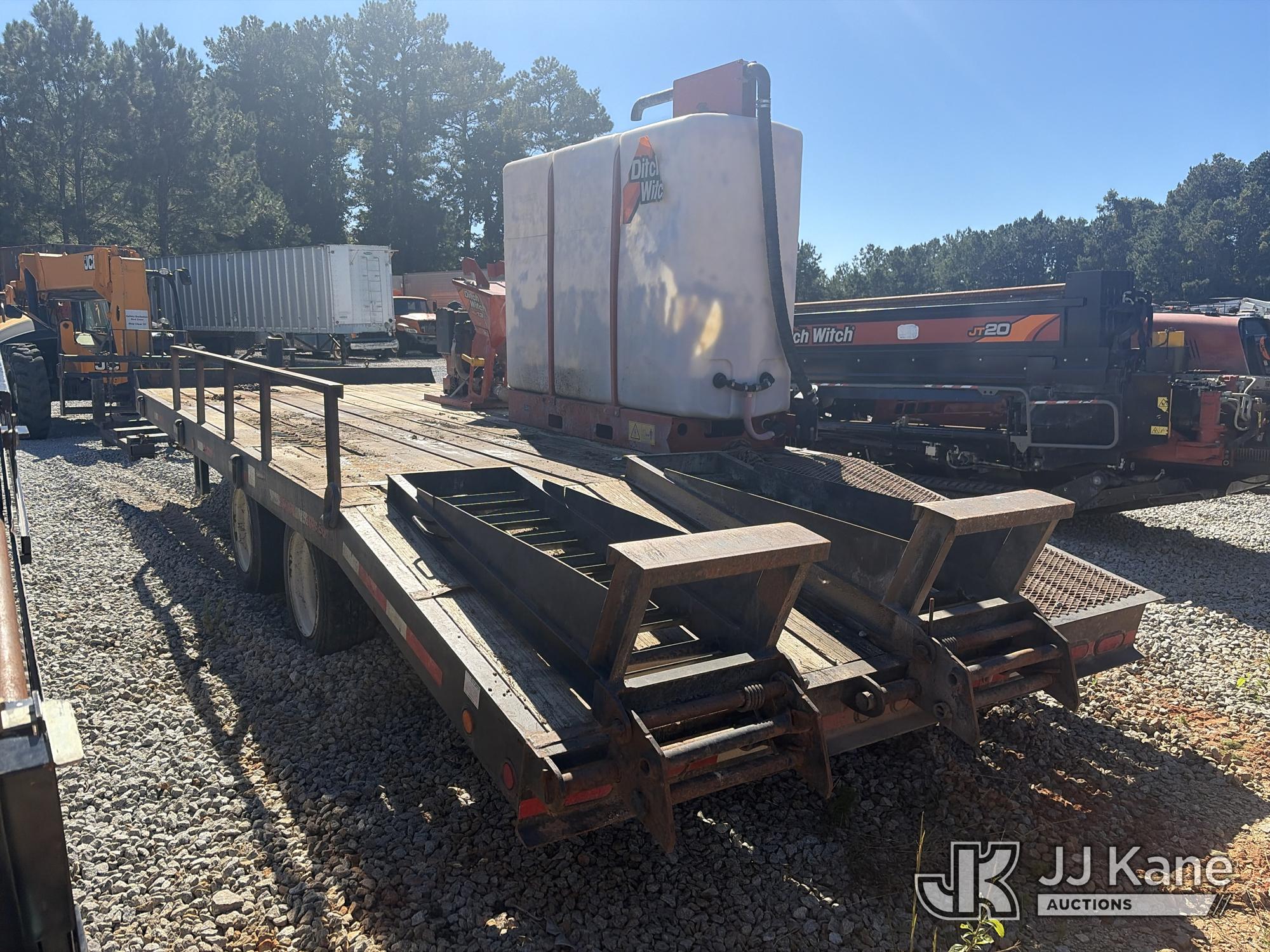 2017 Lucon 12T192ALPHD