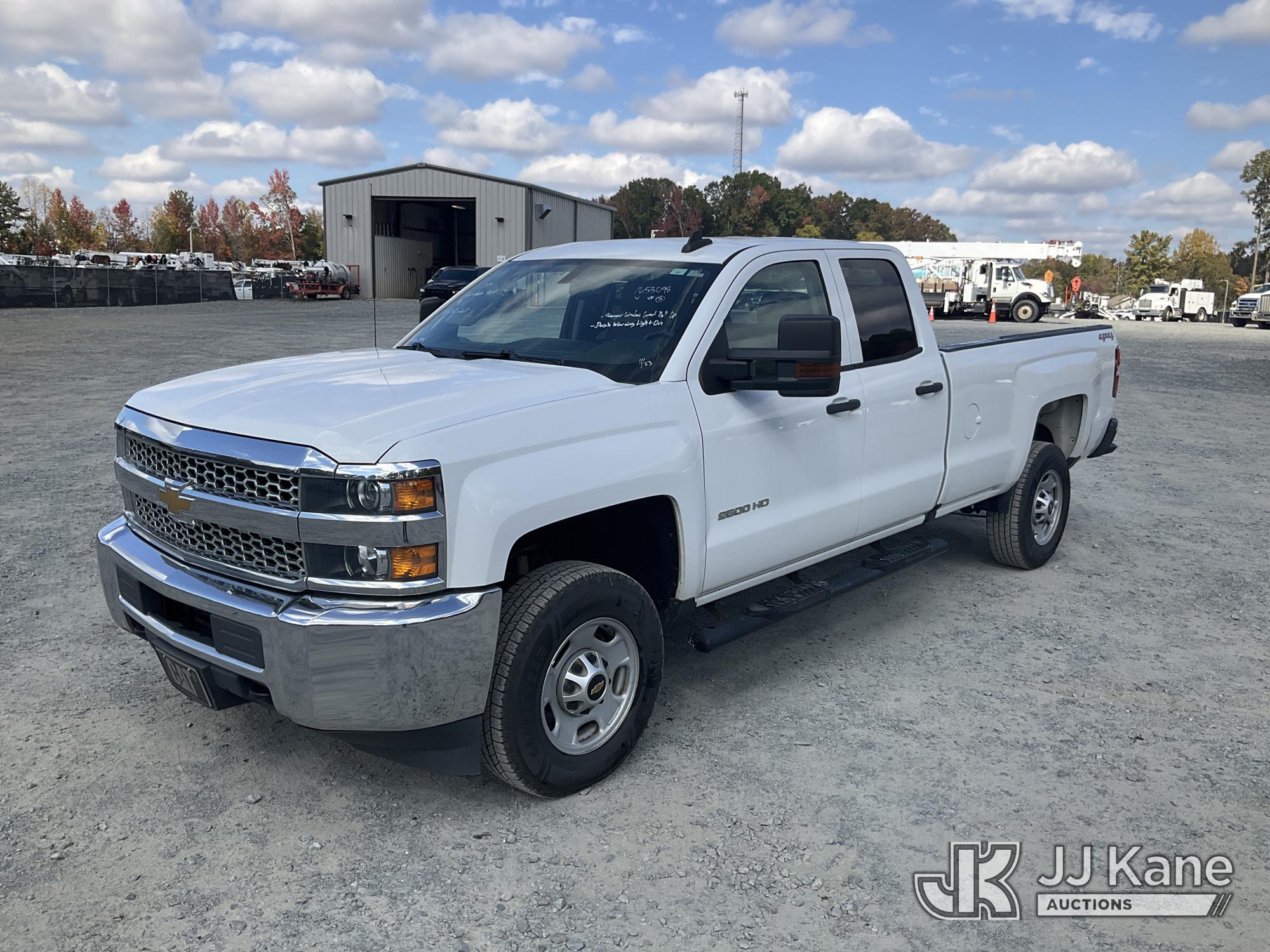 2019 Chevrolet Silverado 2500HD 4x4 Extended-Cab Pickup Truck (1653098)