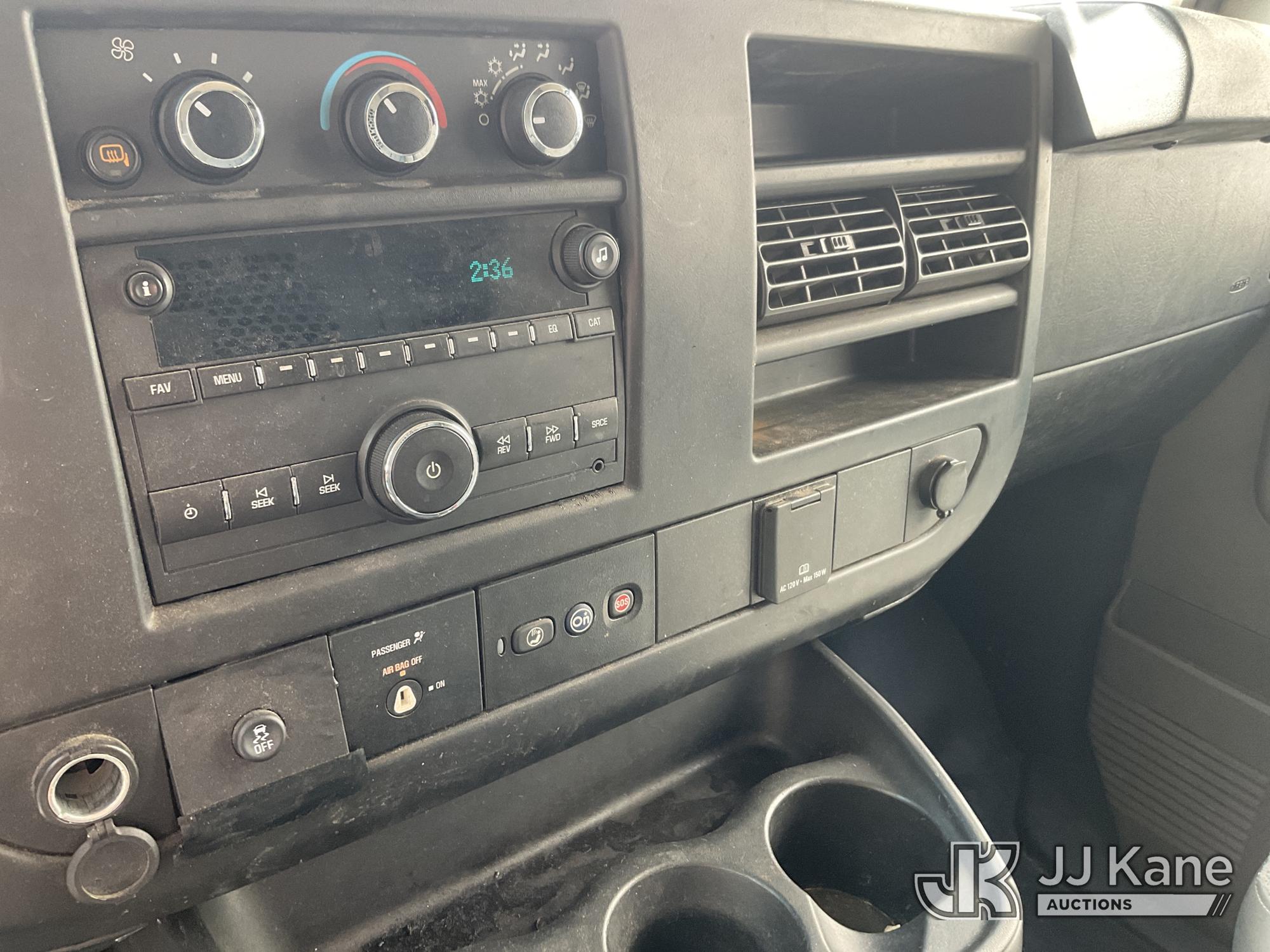 2018 Chevrolet EXPRESS G2500
