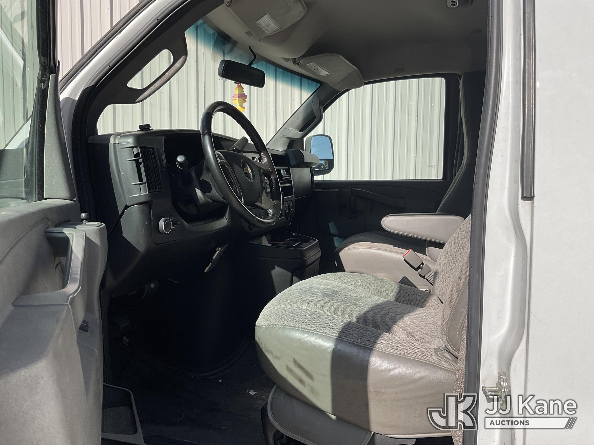 2018 Chevrolet EXPRESS G2500