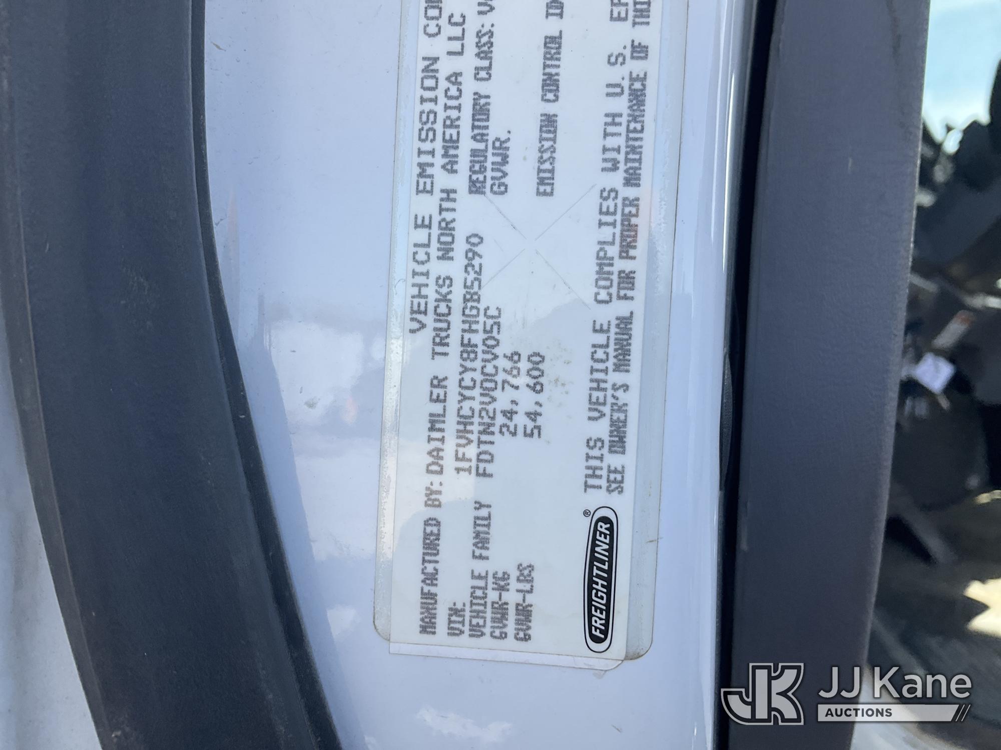 2015 Freightliner M2 106