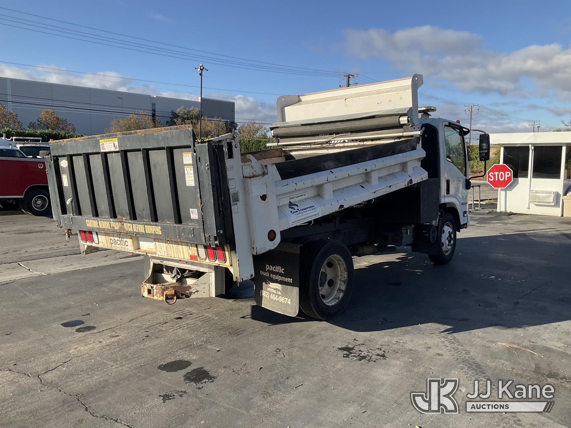 2013 Isuzu NPR HD