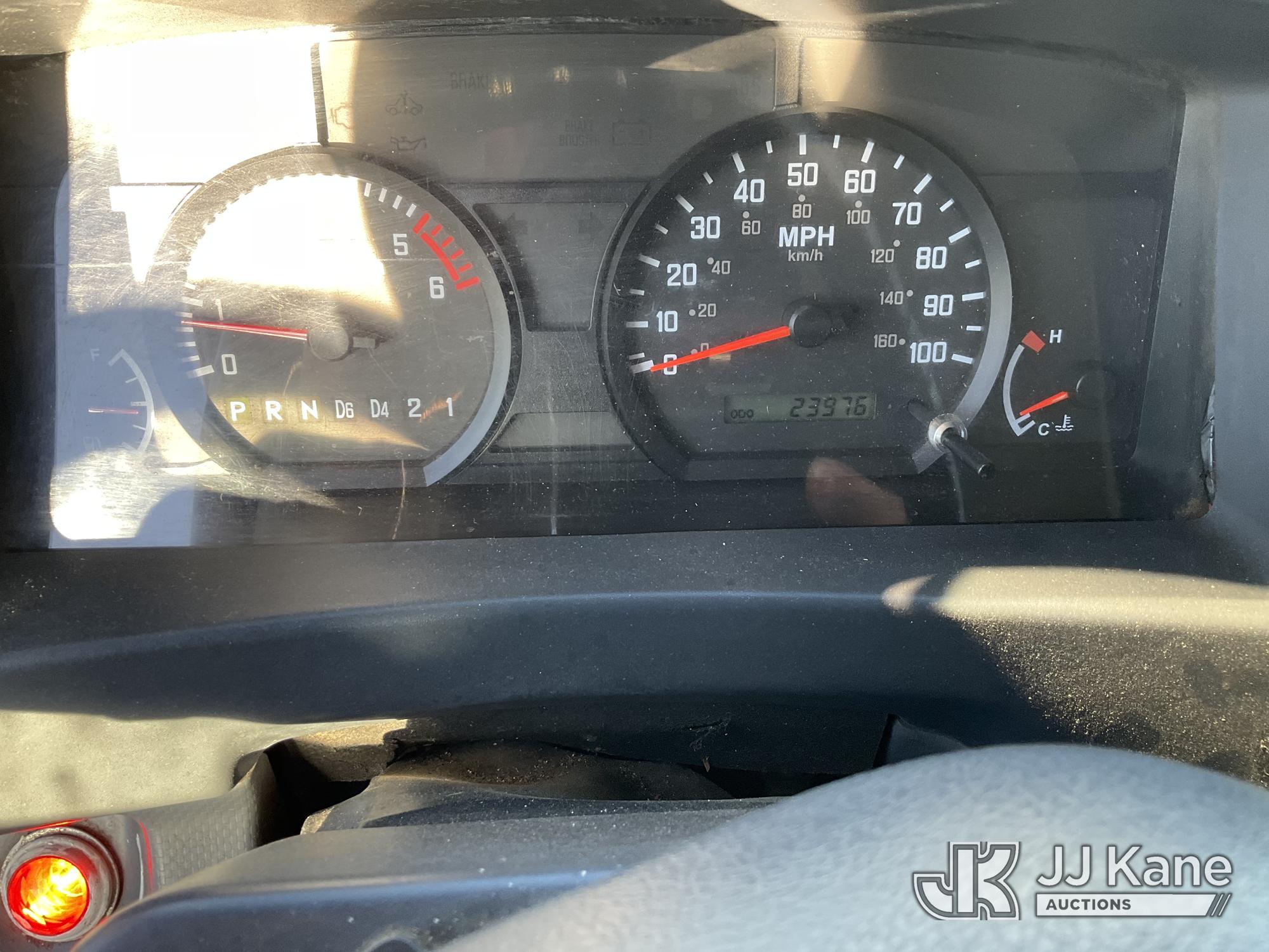 2013 Isuzu NPR HD