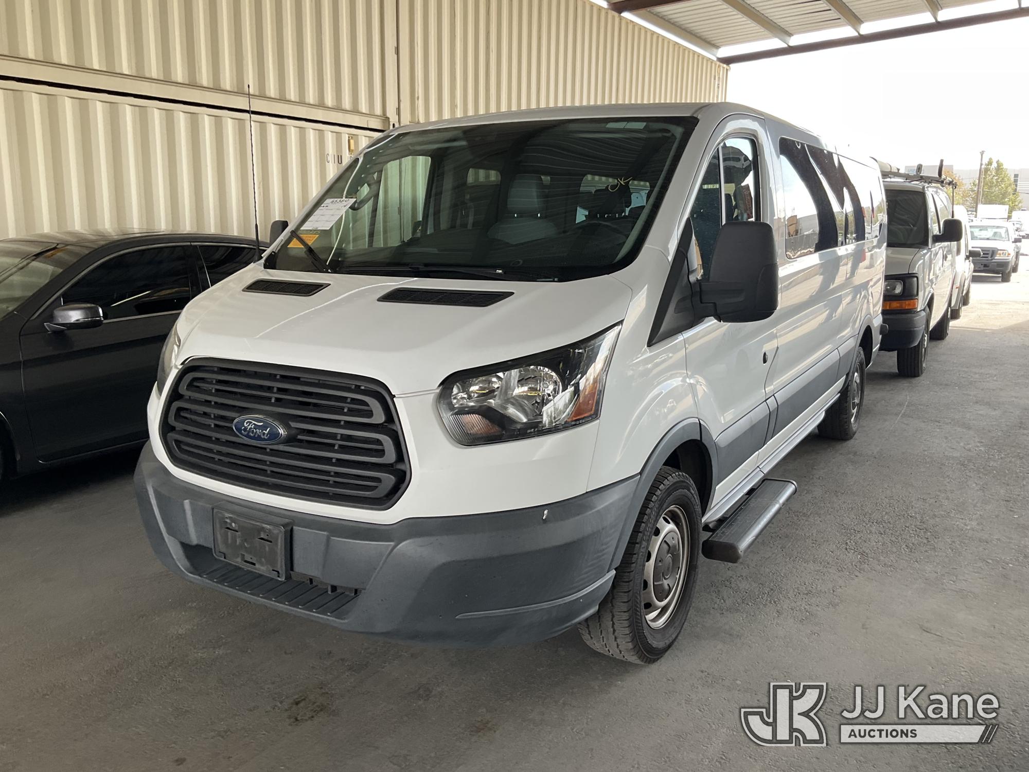 2018 Ford Transit Passenger Van (1653310)