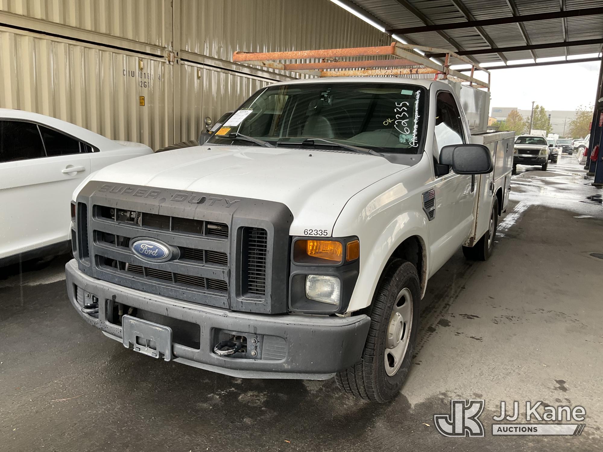 2008 Ford F-350 SD Enclosed Service Truck (1653312)
