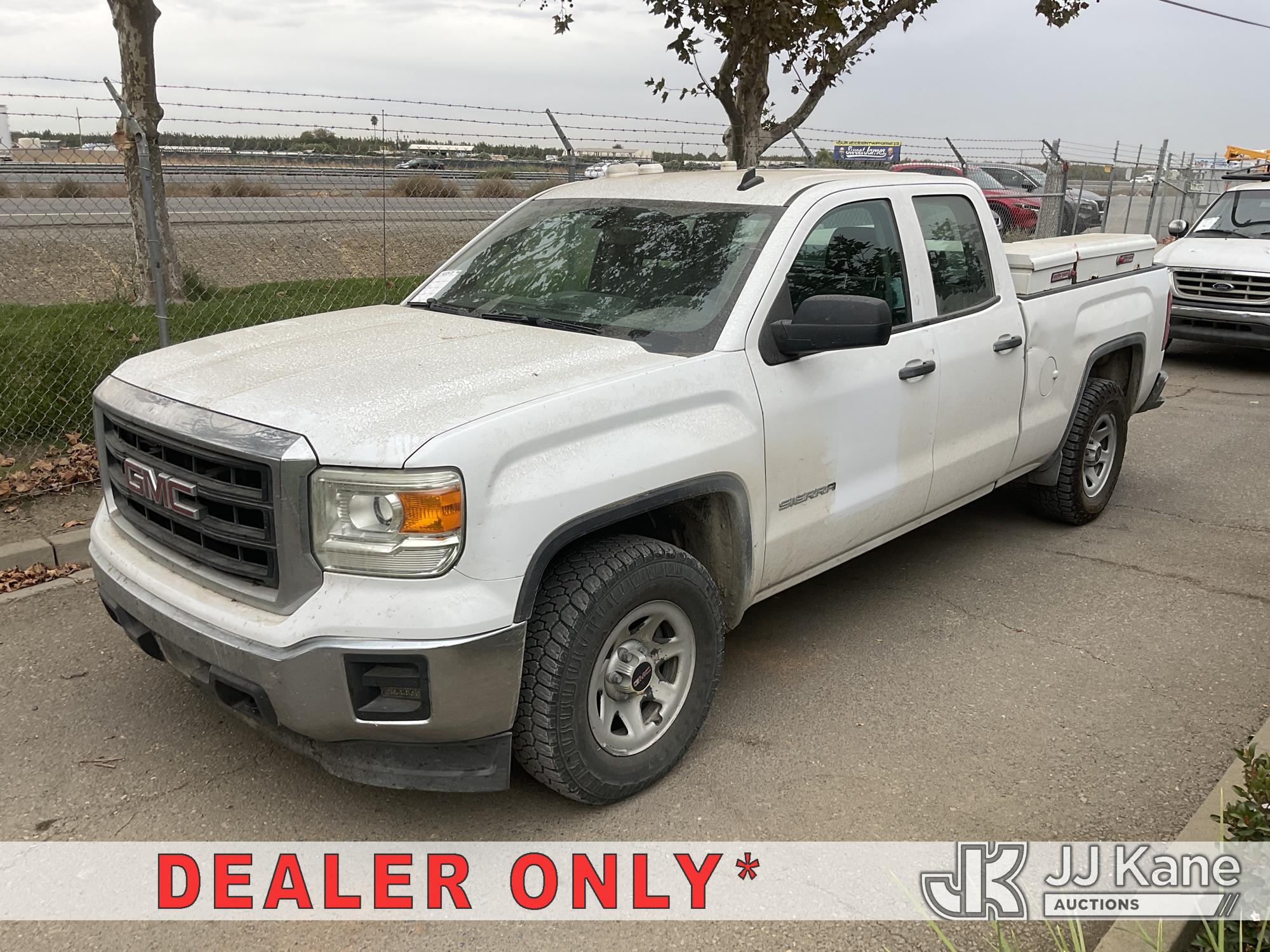 2014 GMC Sierra 1500 Crew-Cab Pickup Truck (1653472)