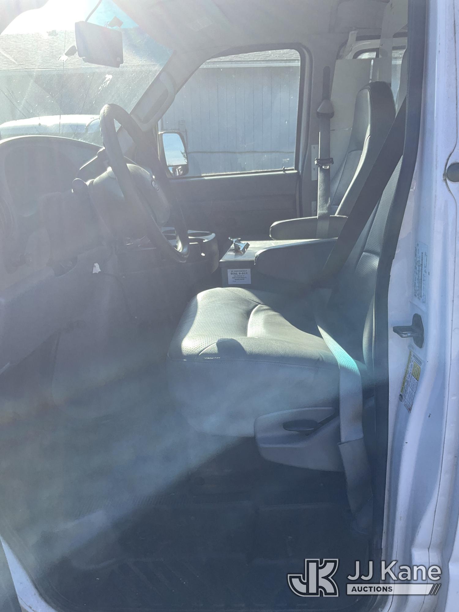 2006 Ford E250