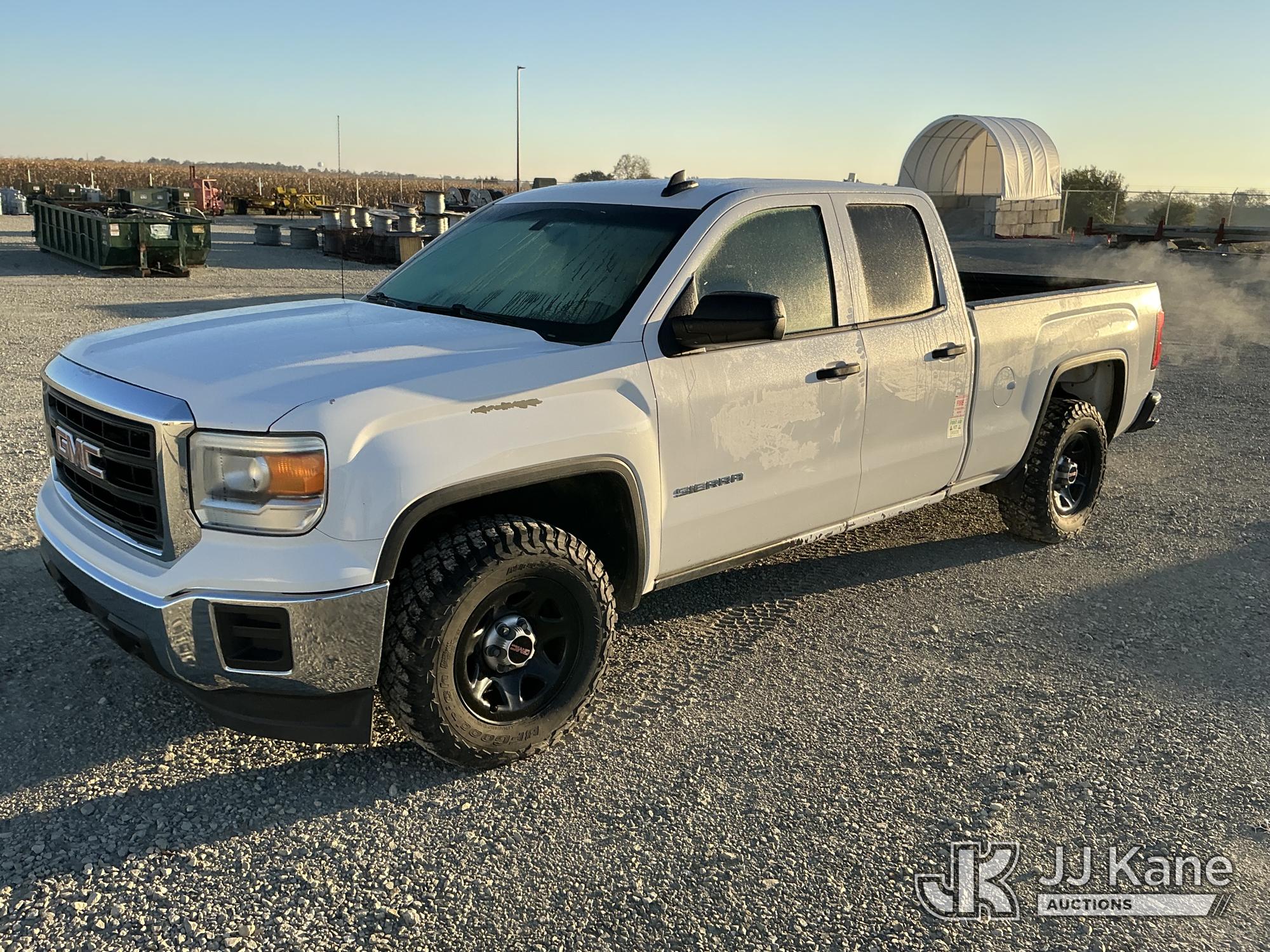 2015 GMC Sierra 1500 Extended-Cab Pickup Truck (1653734)