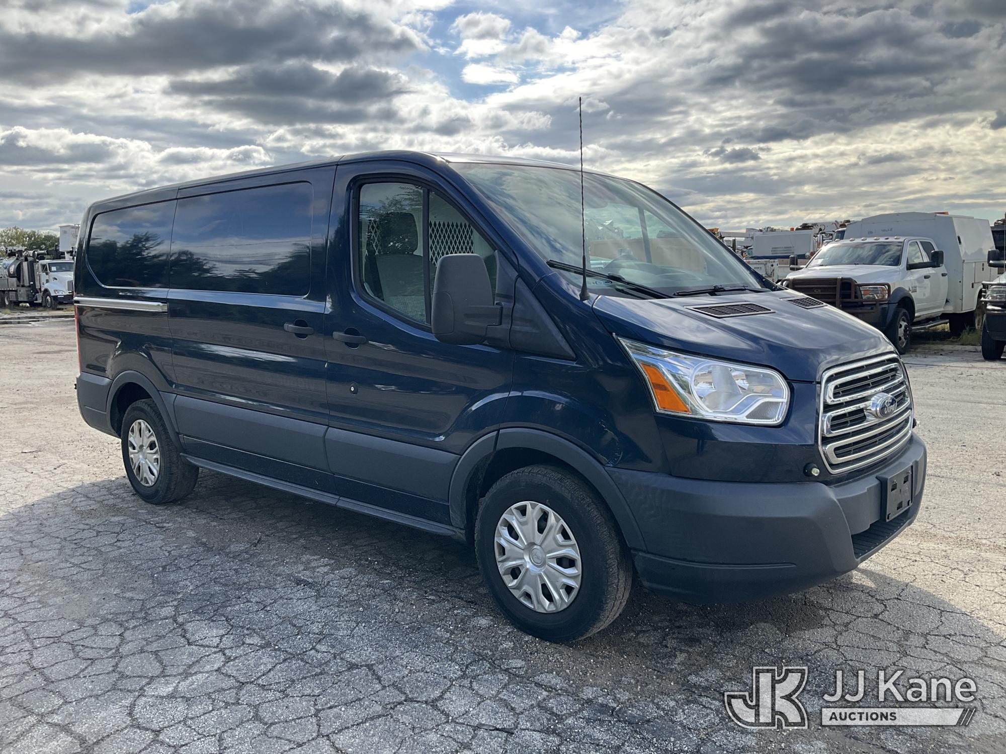 2018 Ford TRANSIT