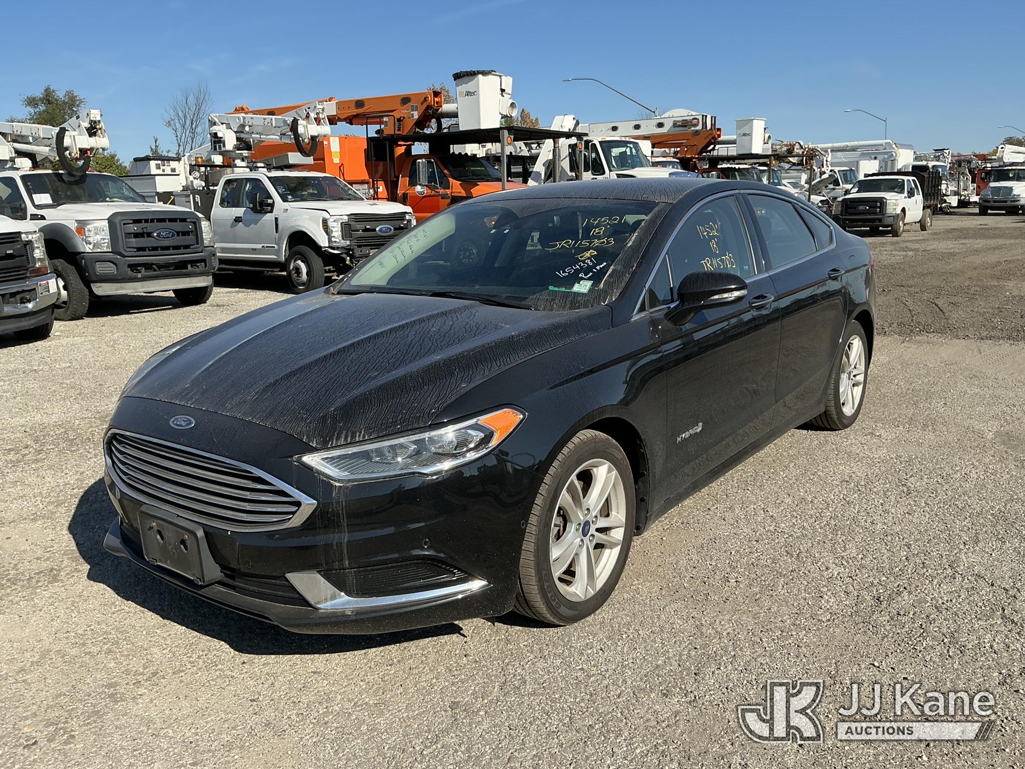2018 Ford Fusion Hybrid 4-Door Sedan (1654381)