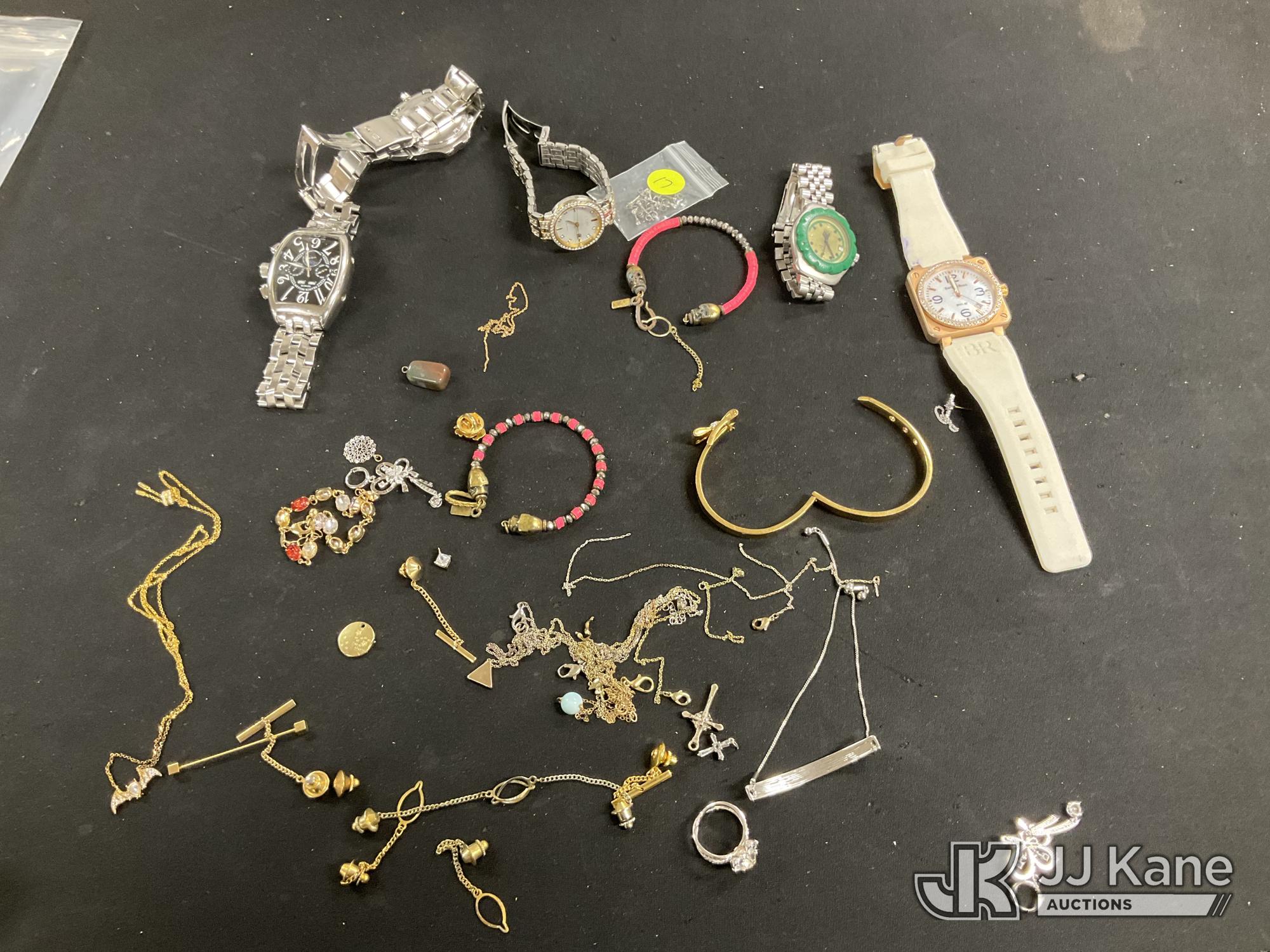 Jewelry (1654512)